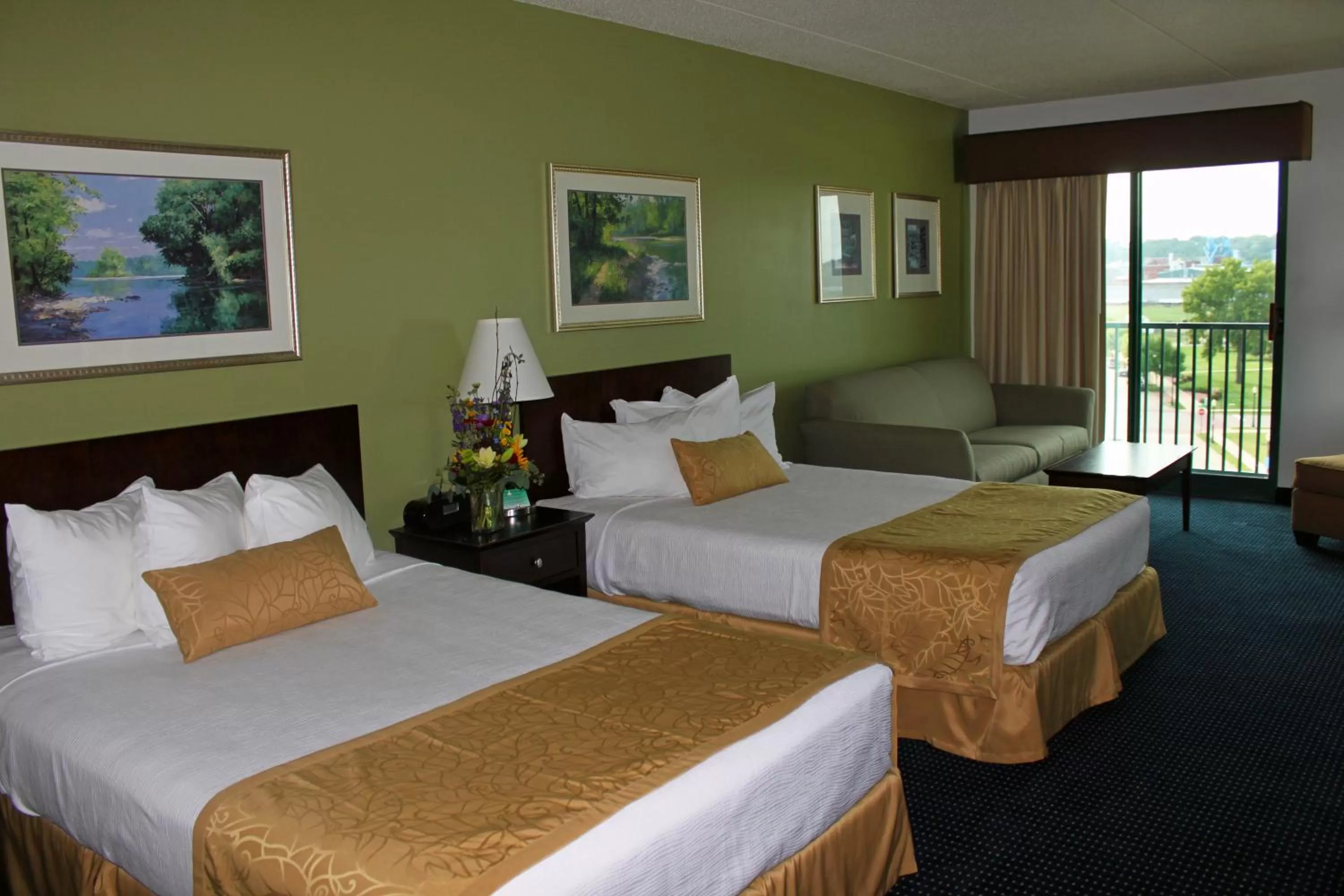 Bed in Grand Harbor Resort and Waterpark