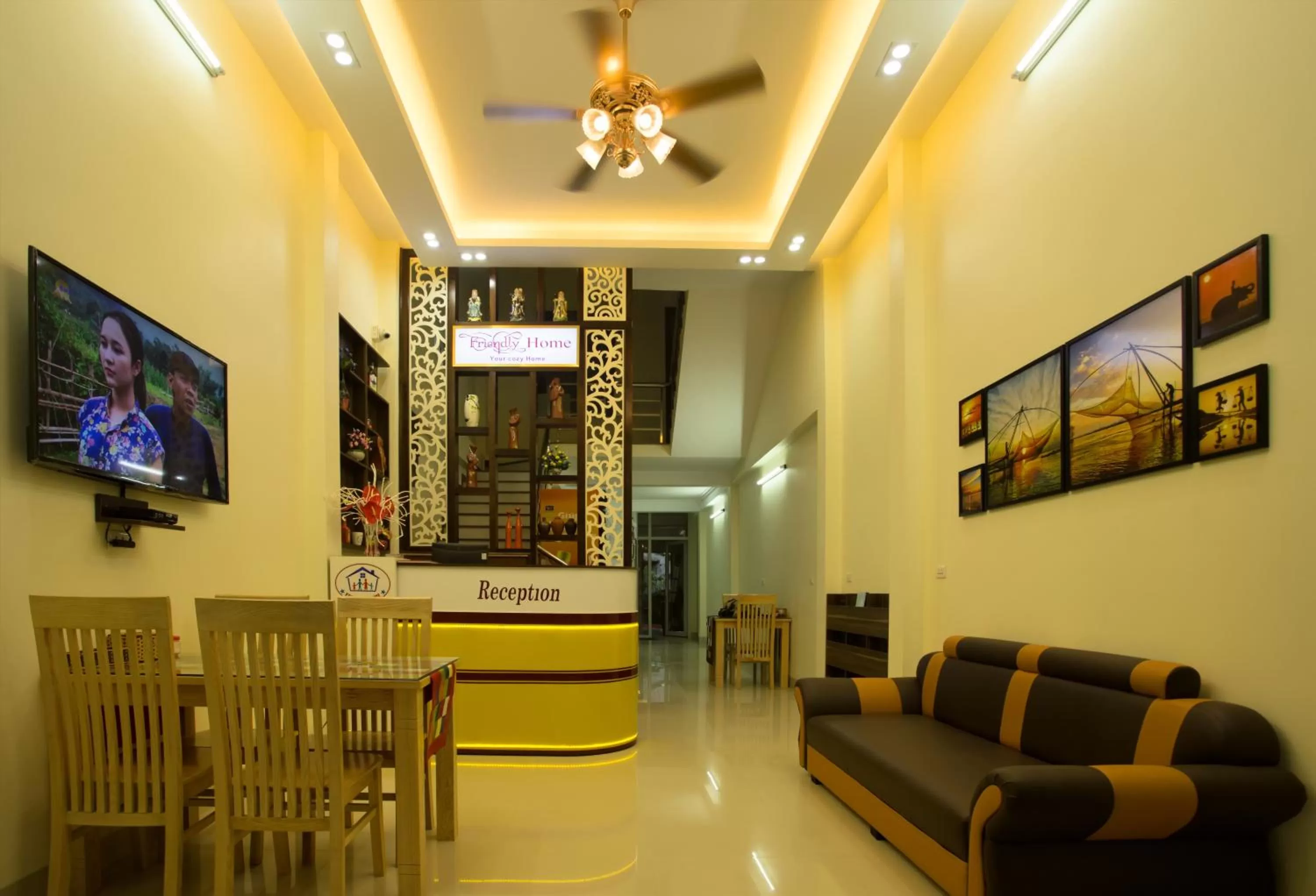 Living room in Friendly Home Hotel