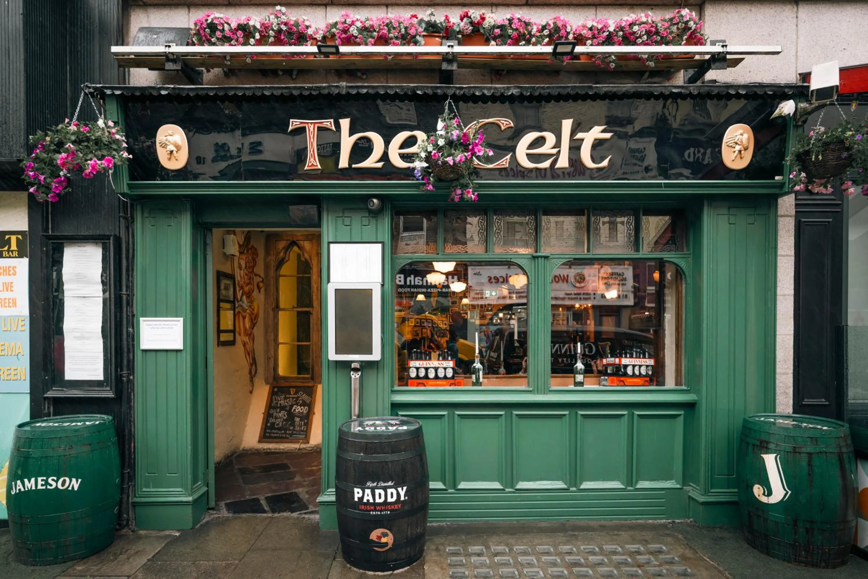 Celtic Lodge Guesthouse - Restaurant & Bar