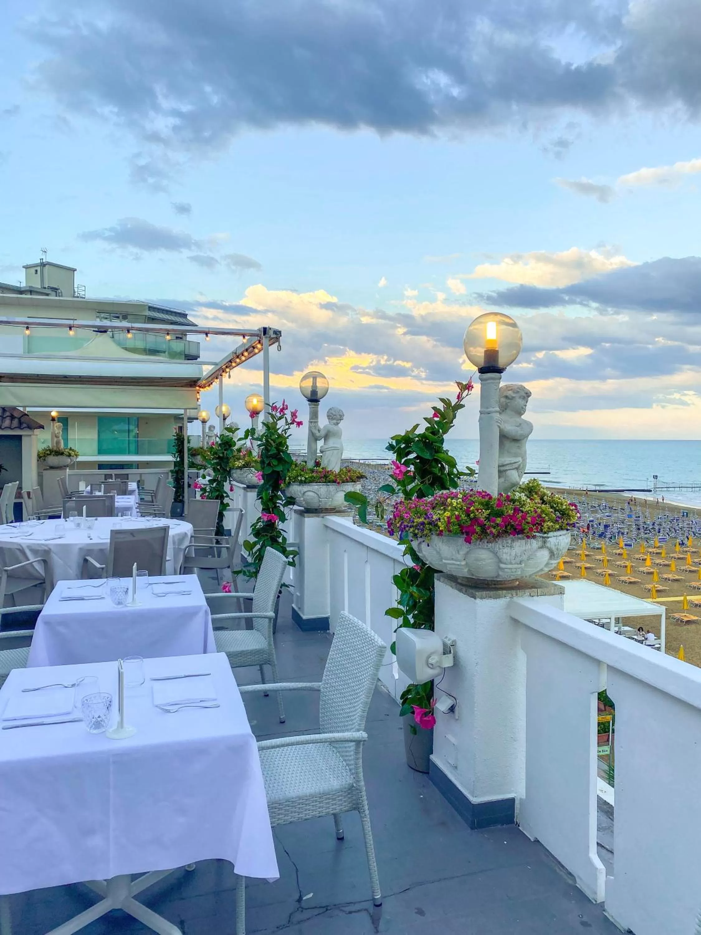 Restaurant/places to eat in Hotel Villa Sorriso