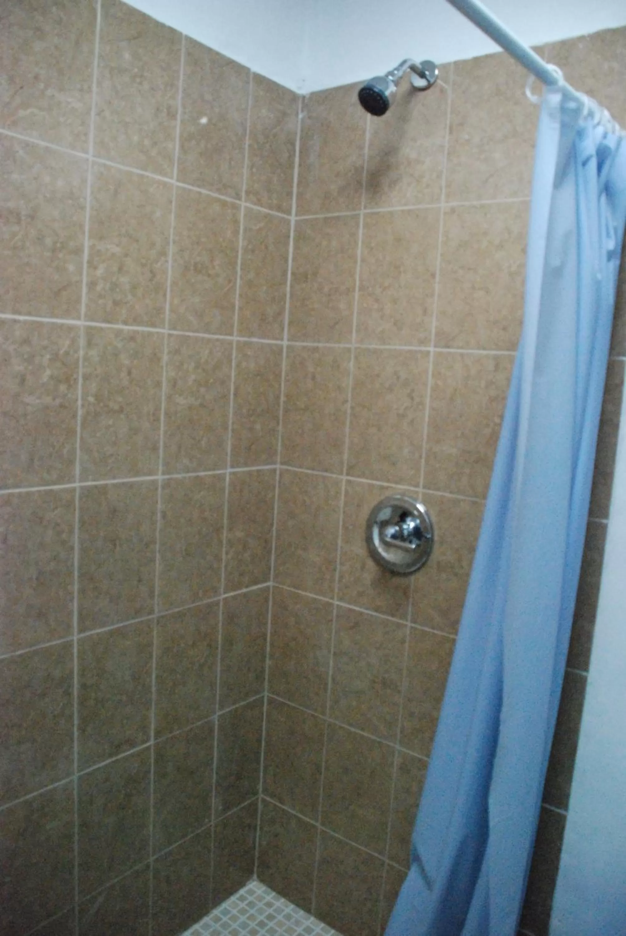 Hotel Coastalbay 2 & Golf Cart Rental