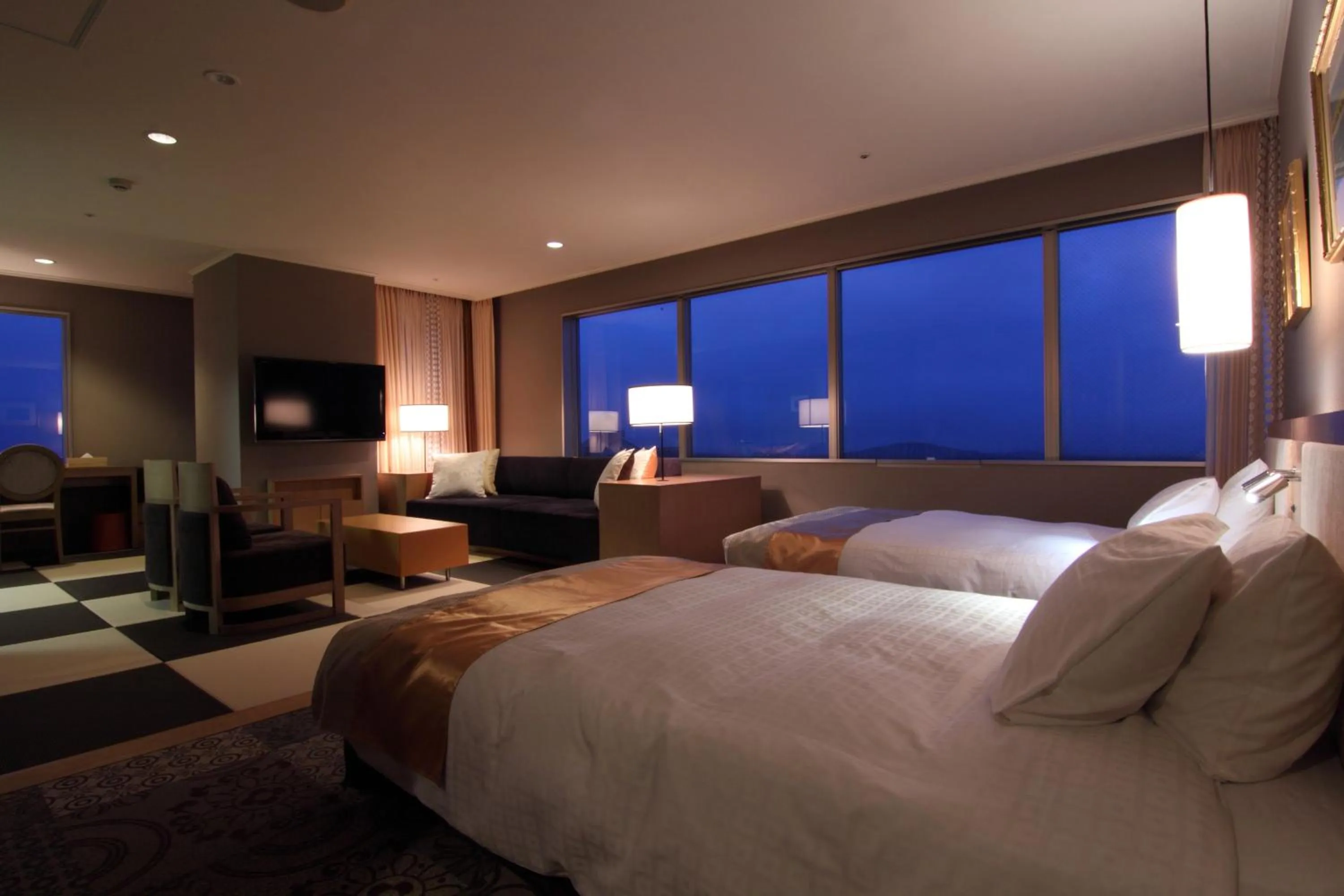 Spring, Bed in Hotel Epinard Nasu