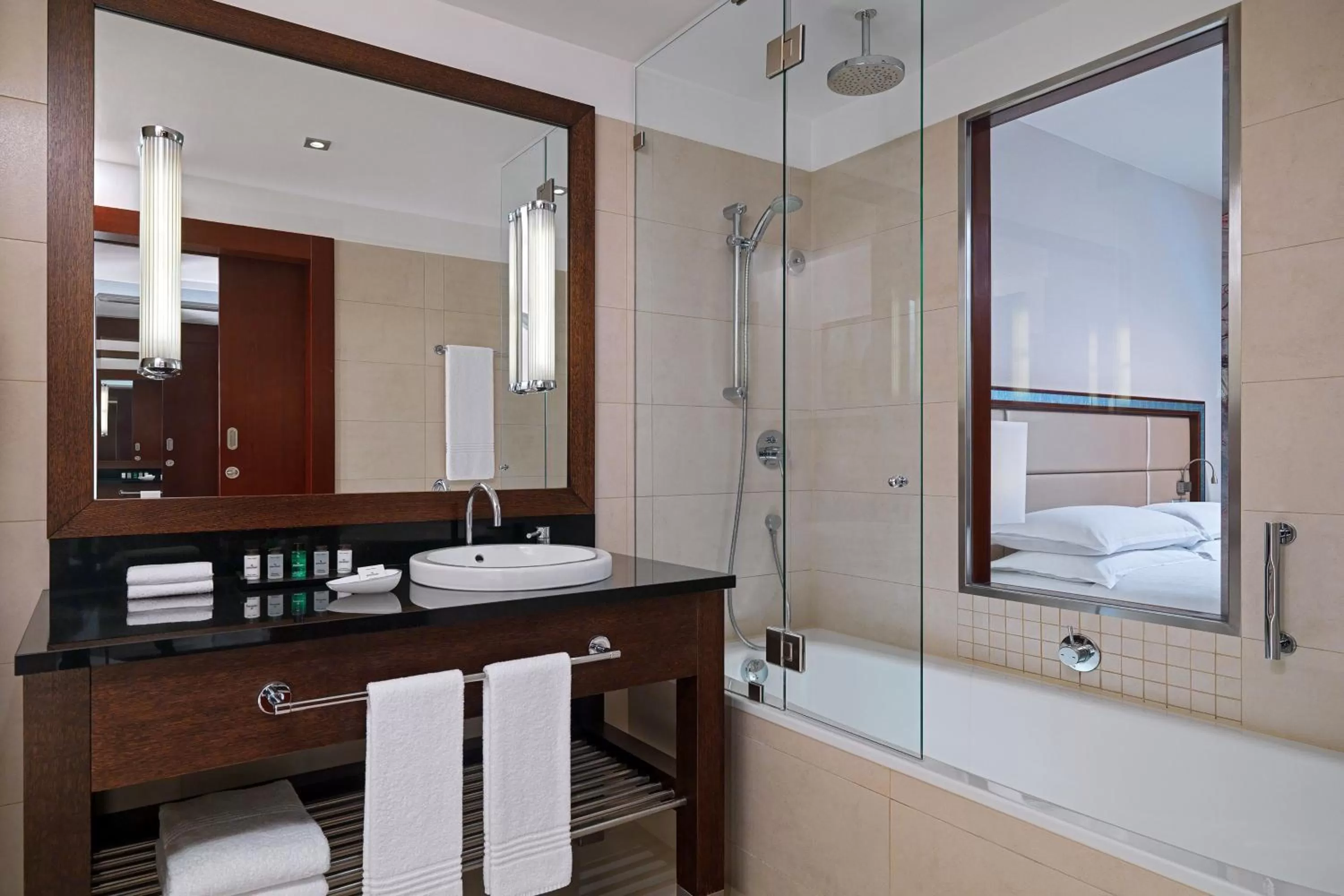 Bathroom, Bed in Sheraton Sopot Hotel