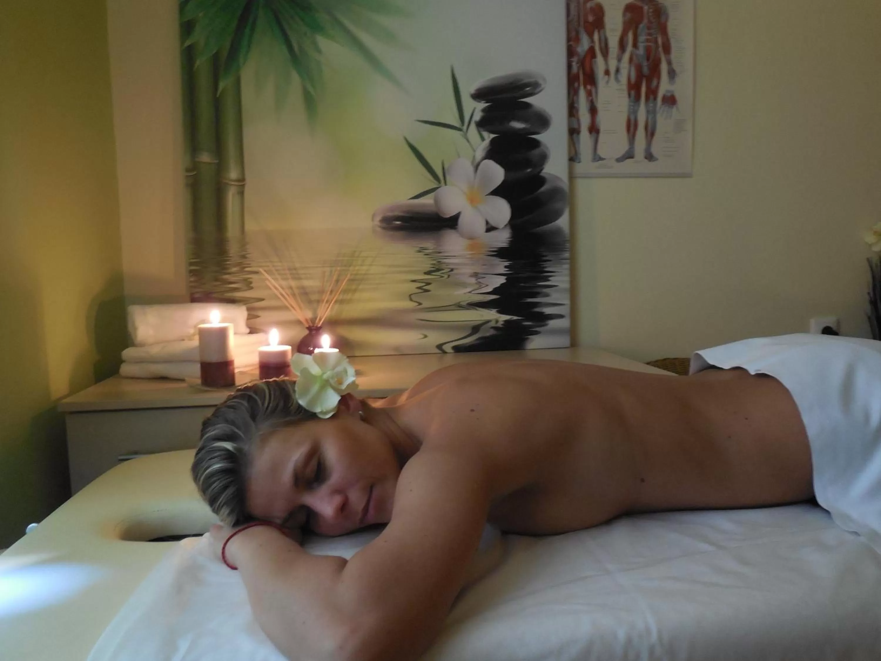 People, Bed in Penzión Hradbová Old Town Residence & SPA