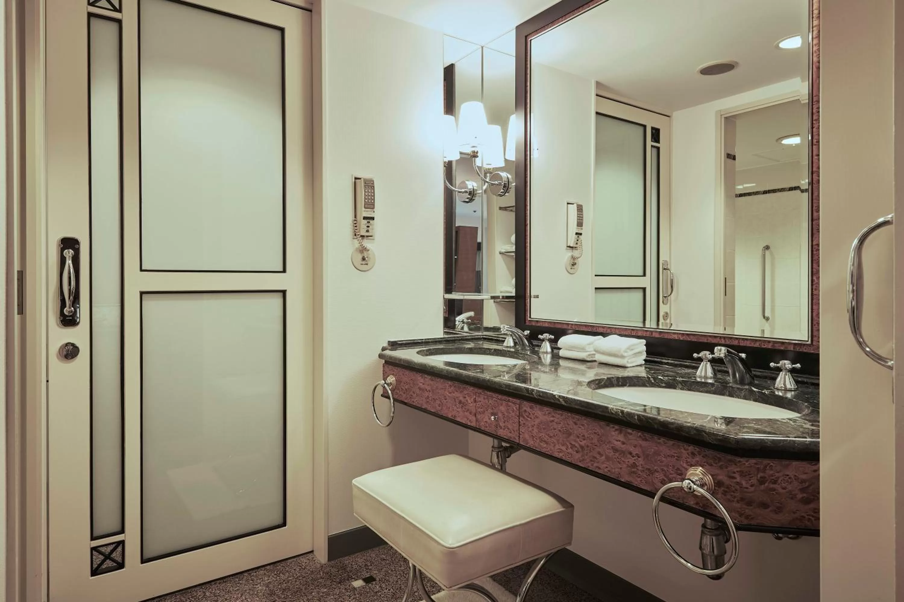 Bathroom in Hotel New Otani Tokyo Garden Tower