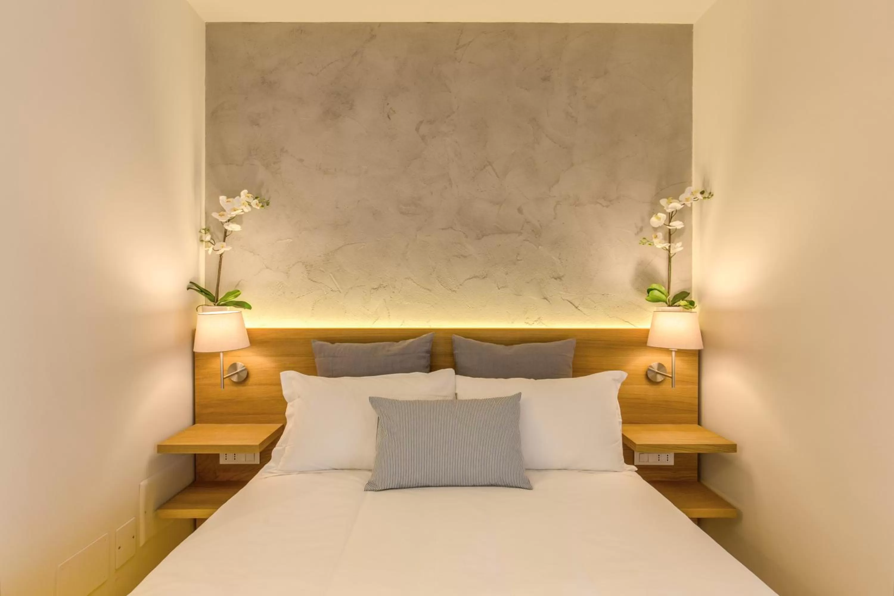 Bedroom, Bed in The Spanish Suite Campo de' Fiori