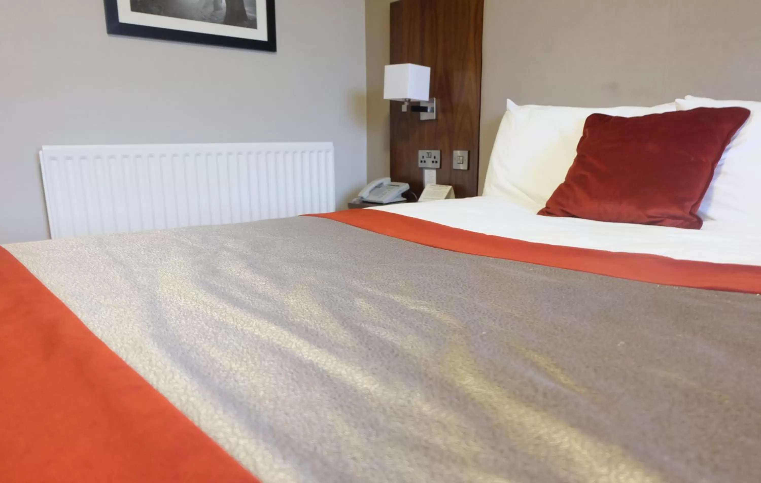 Bedroom, Bed in Canal Court