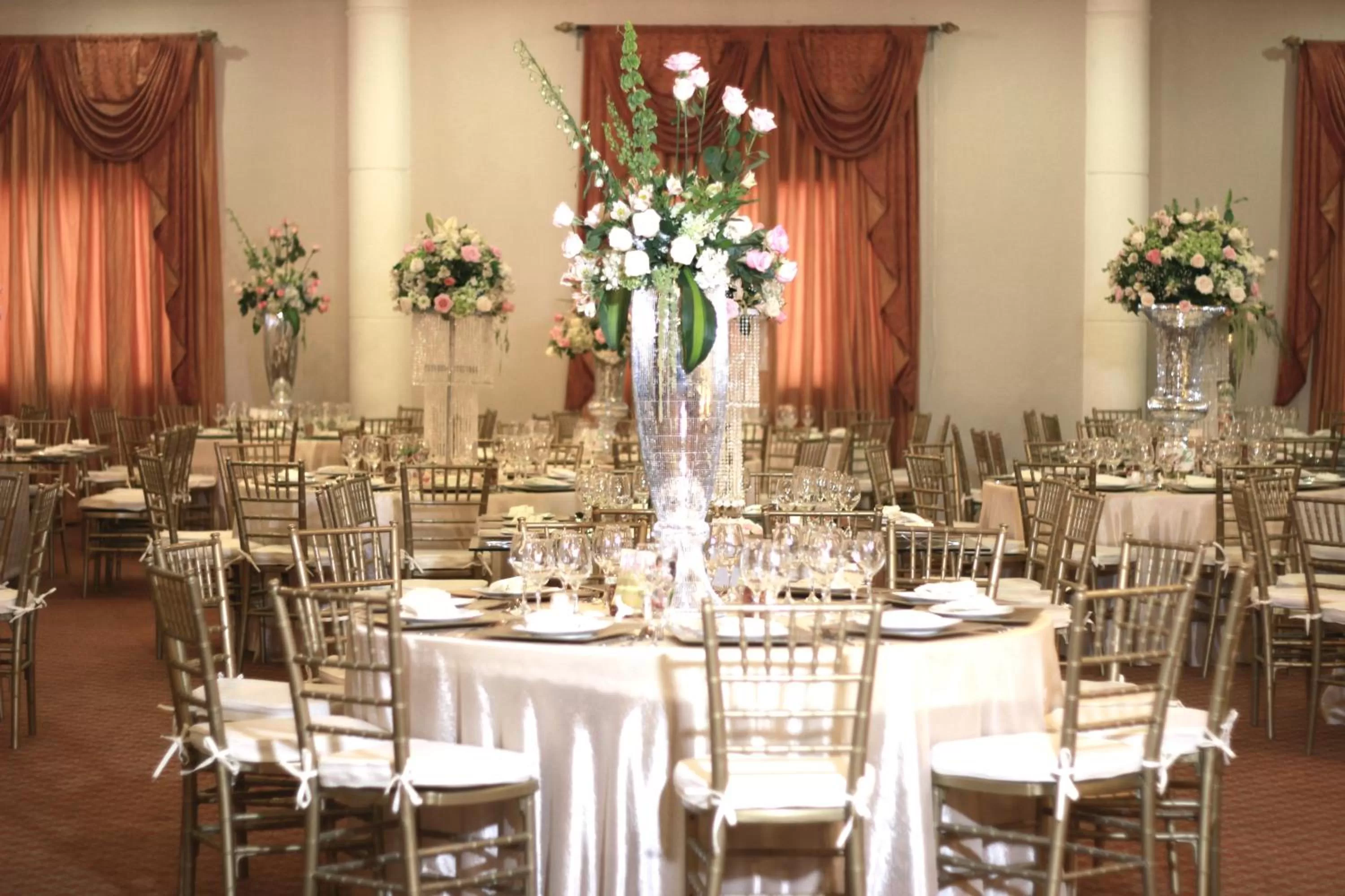 Banquet/Function facilities in Hotel Mediterraneo