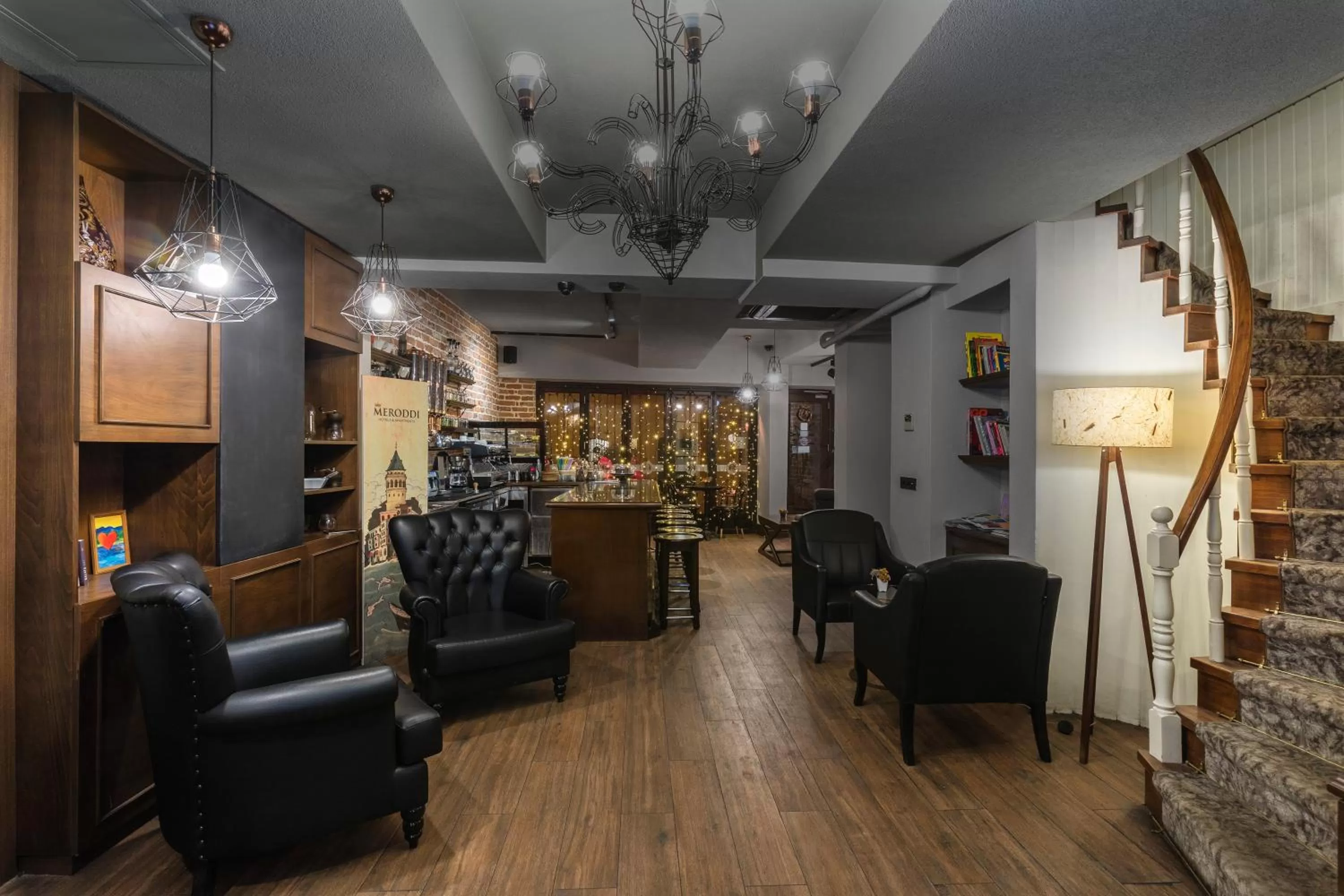 Restaurant/places to eat in Meroddi Galata Mansion