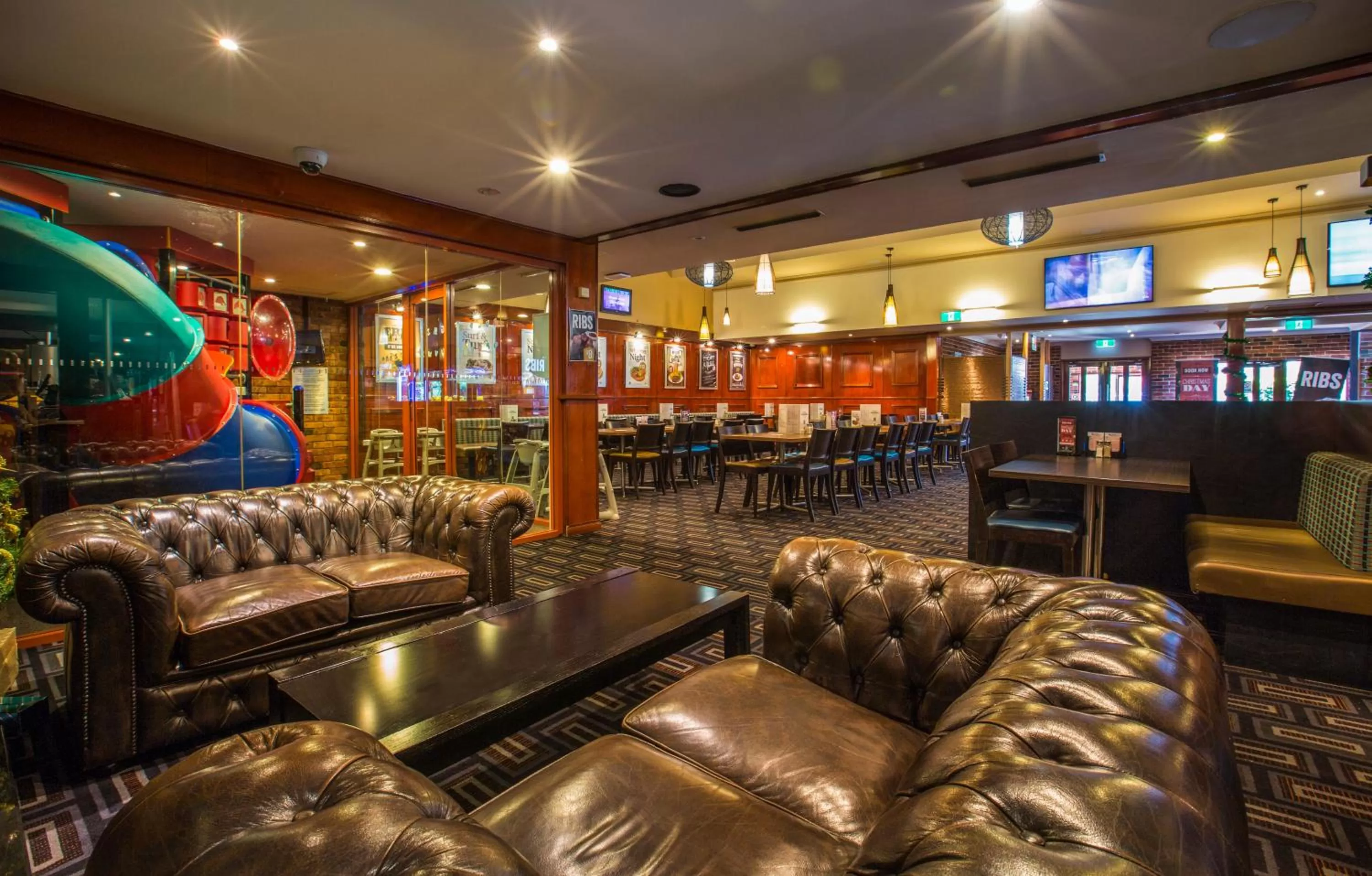 Lounge or bar in Nightcap at Blue Cattle Dog Hotel