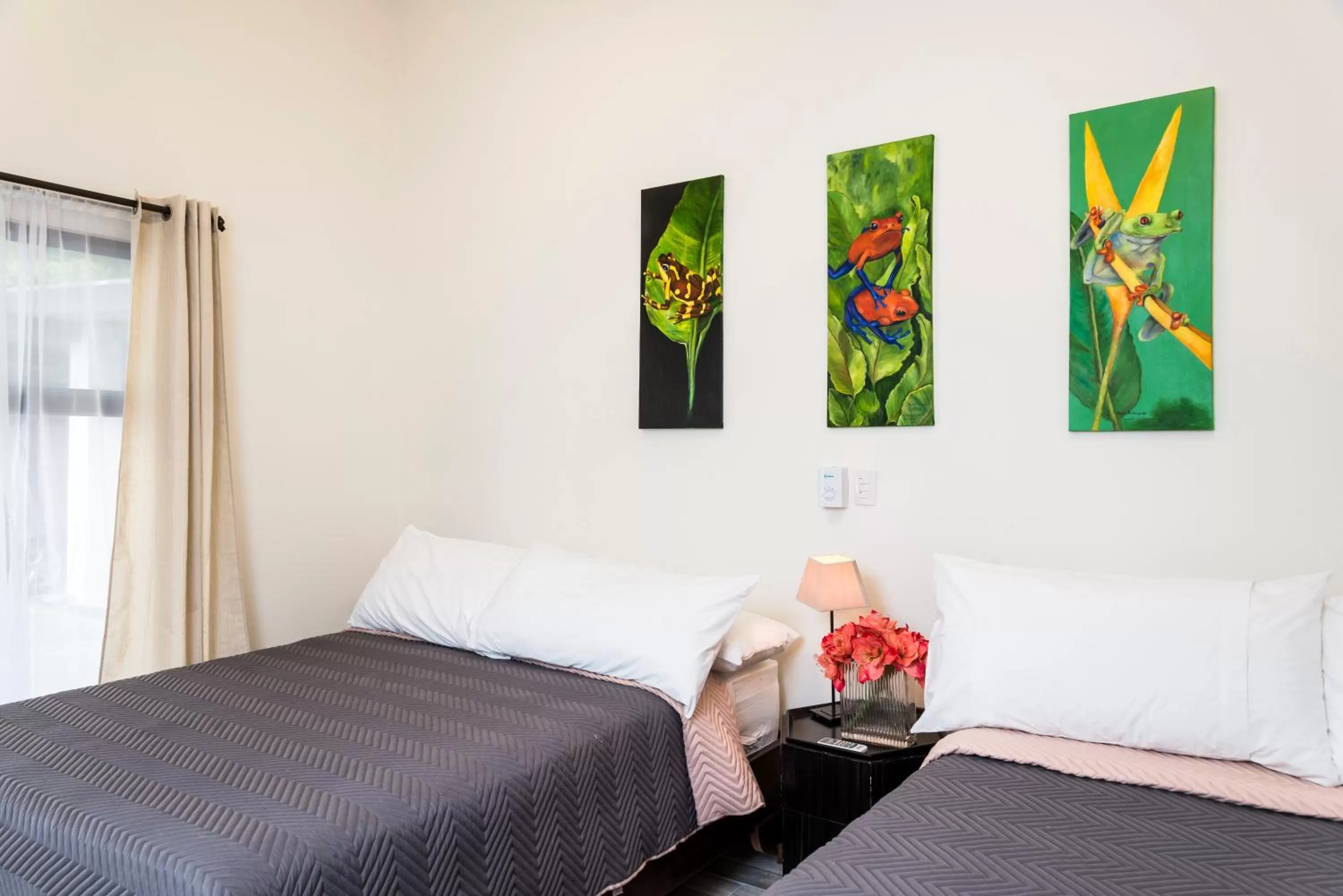 Photo of the whole room, Room Photo in Casa María Aeropuerto B&B