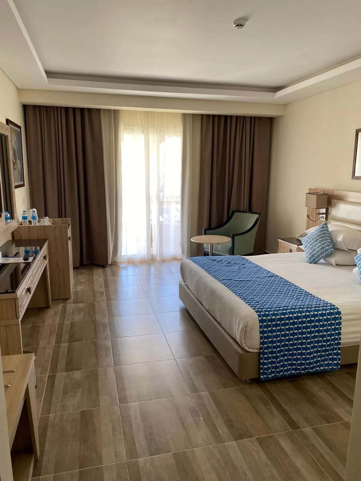 Bedroom, Bed in Pickalbatros Aqua Vista Resort - Hurghada