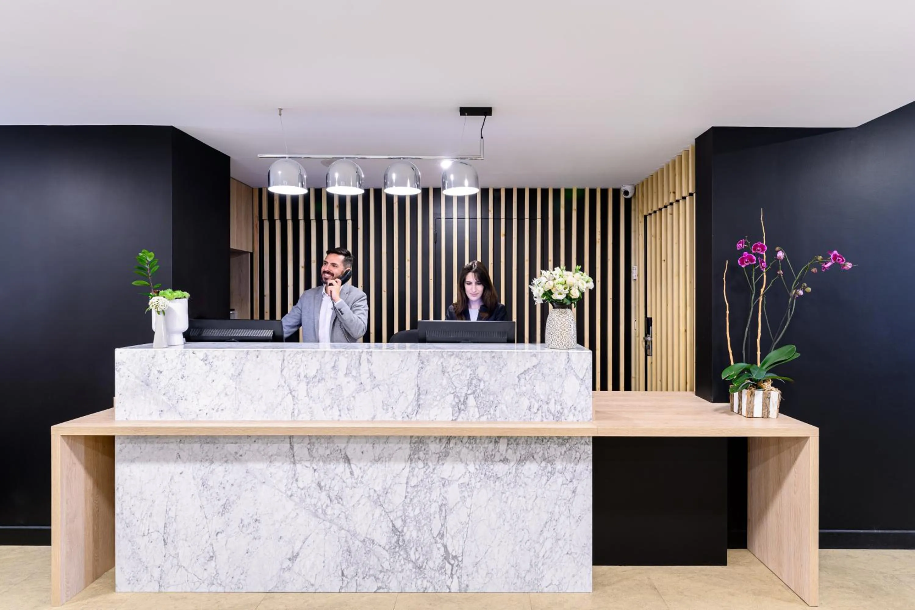 Lobby or reception in Citadines Wilson Toulouse