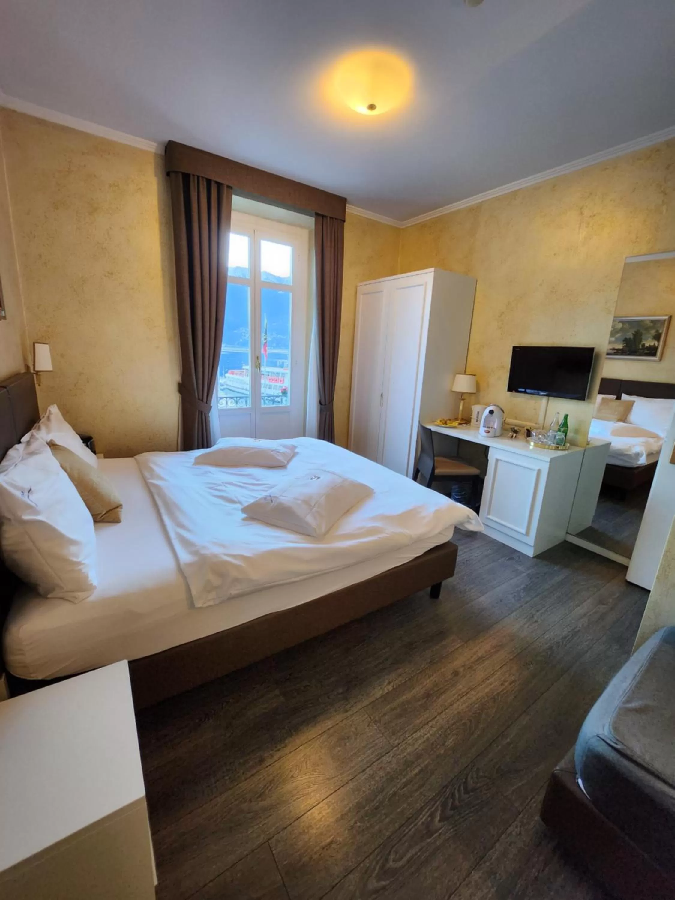 Photo of the whole room, Bed in Hotel Millennium