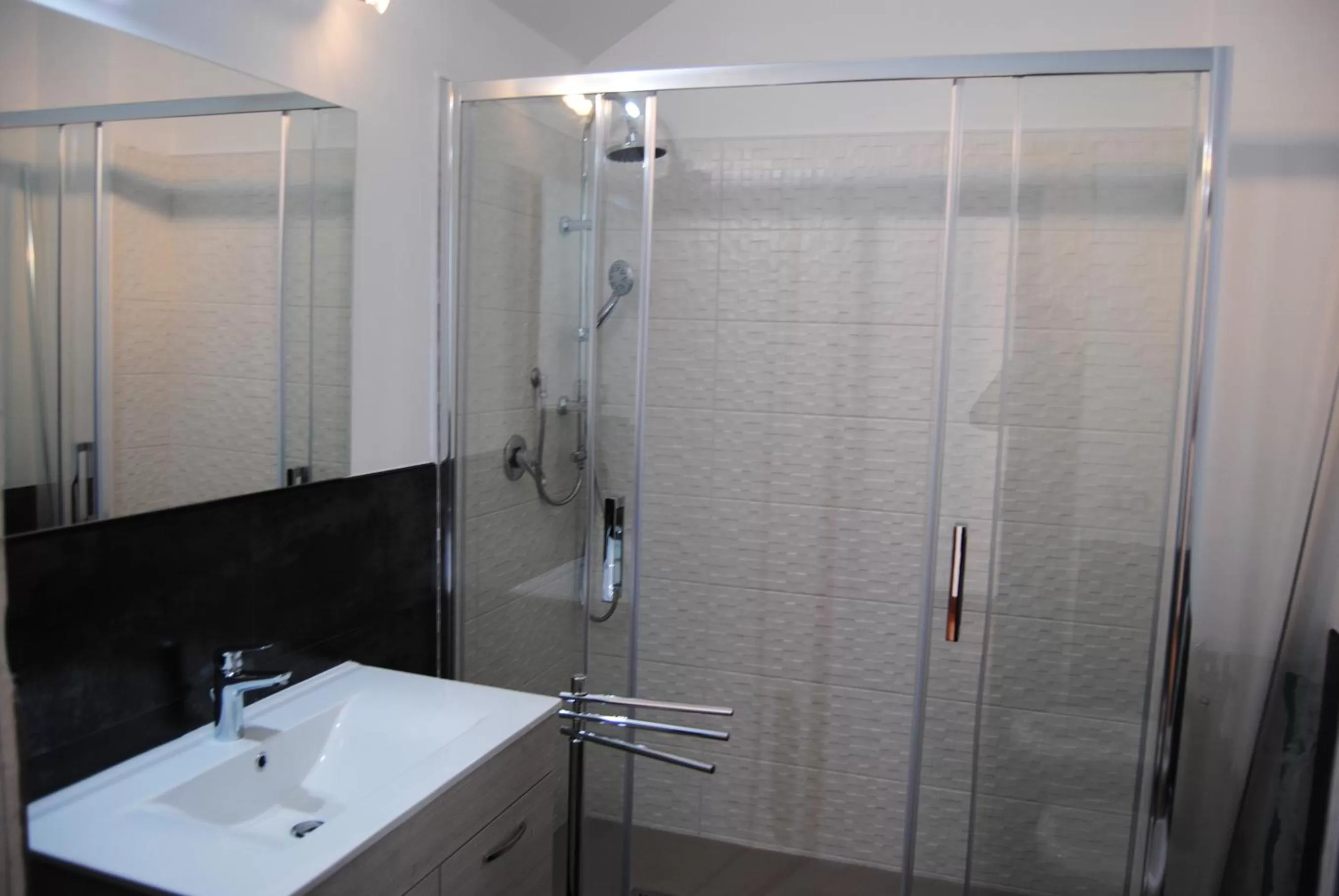 Shower in B&B Kenzia