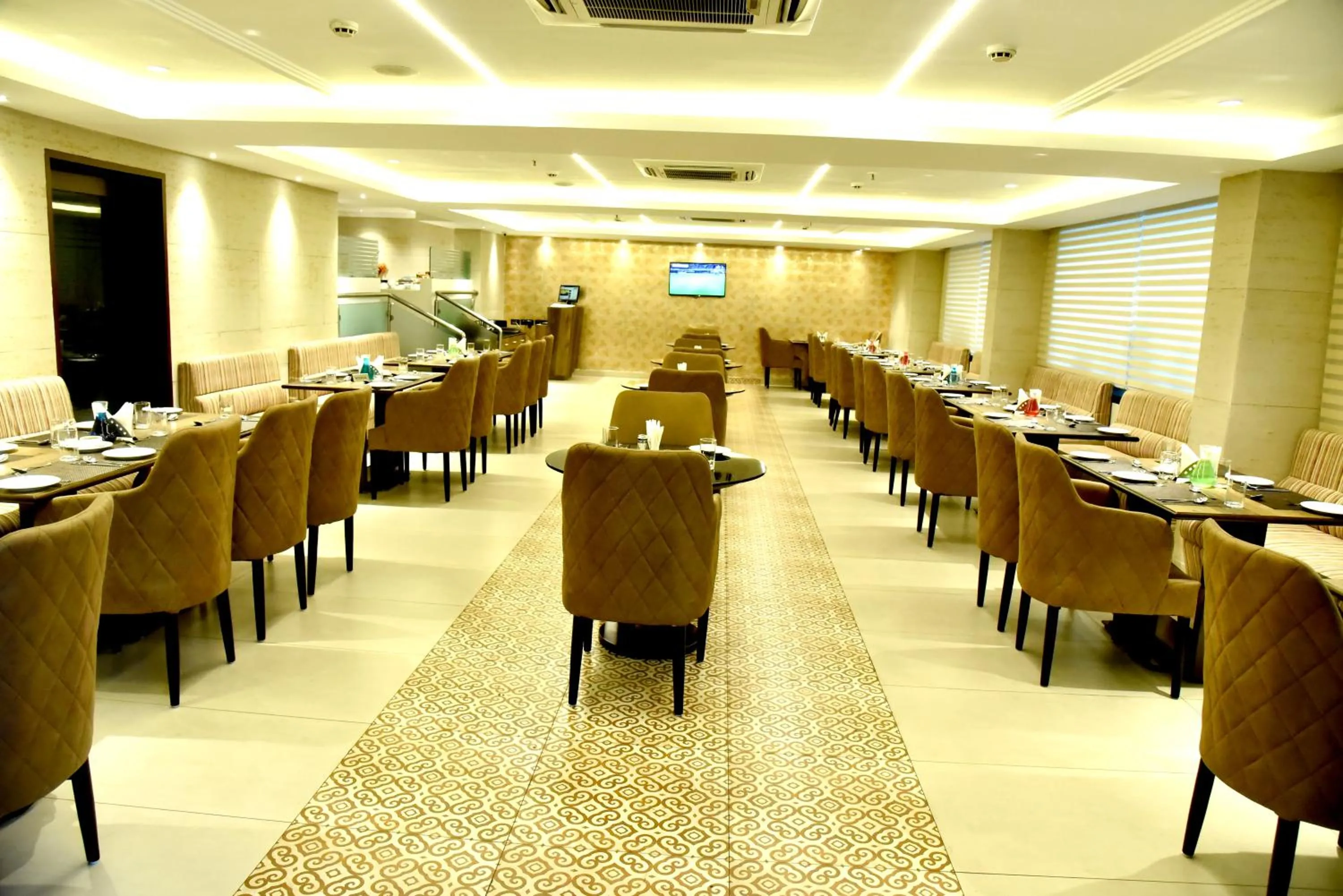 Restaurant/places to eat in Royalton Hyderabad Abids