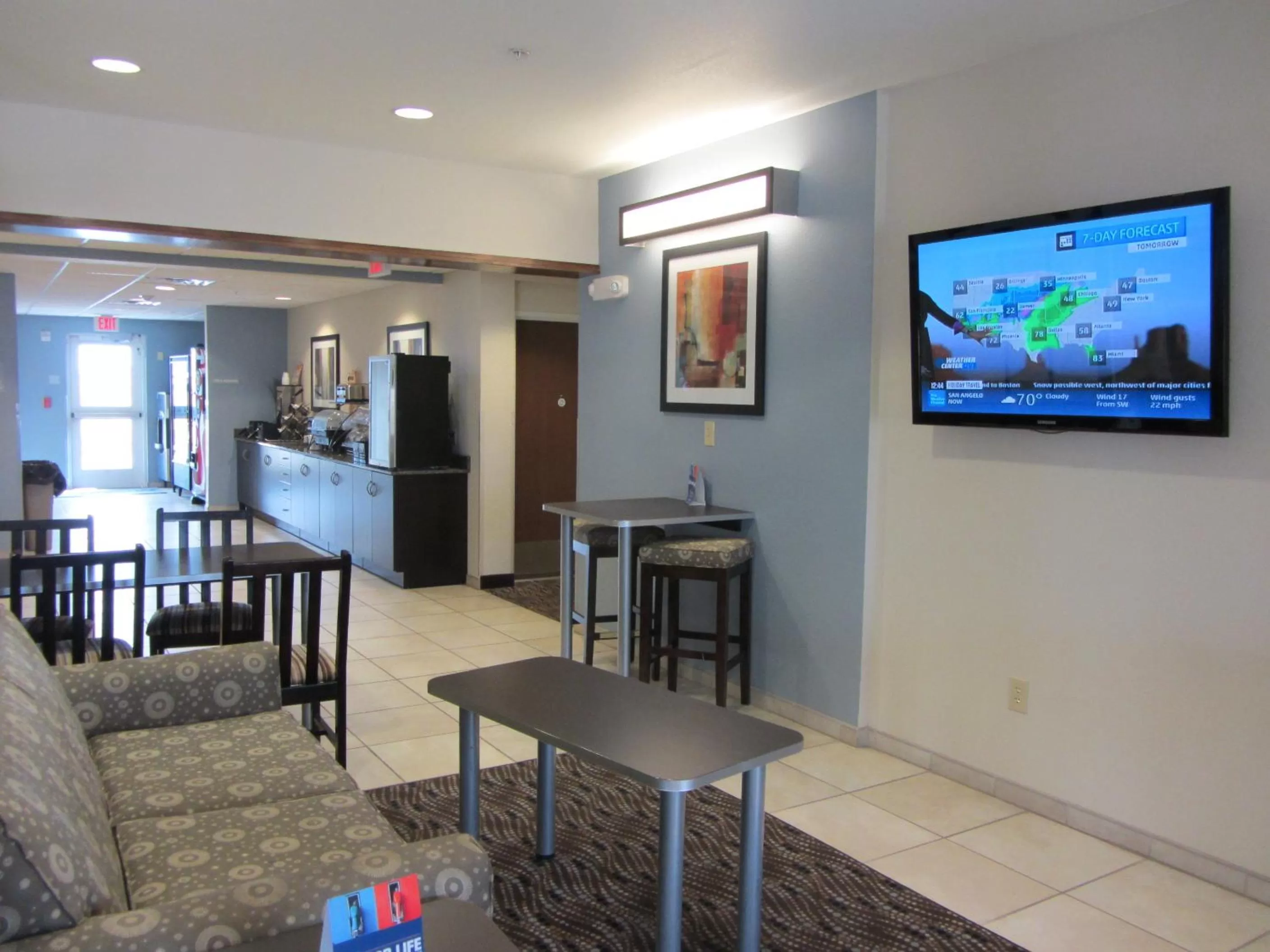 Restaurant/places to eat in Microtel Inn and Suites San Angelo