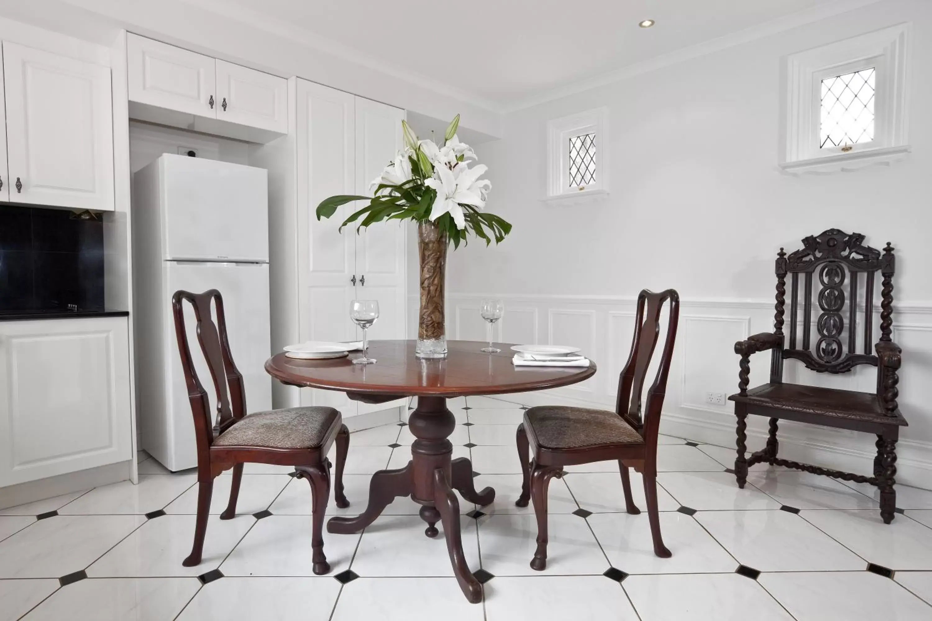 One-Bedroom Apartment with Private Pool in The Castle on Tamborine One-Bedroom Apartment with Private Pool in The Castle on Tamborine