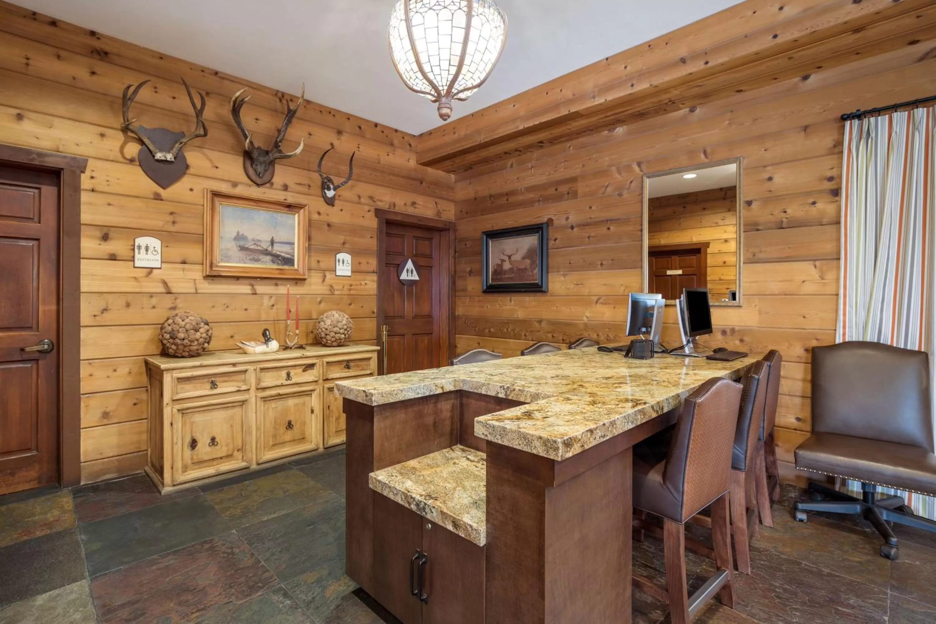 Business facilities in Best Western Corona Hotel & Suites