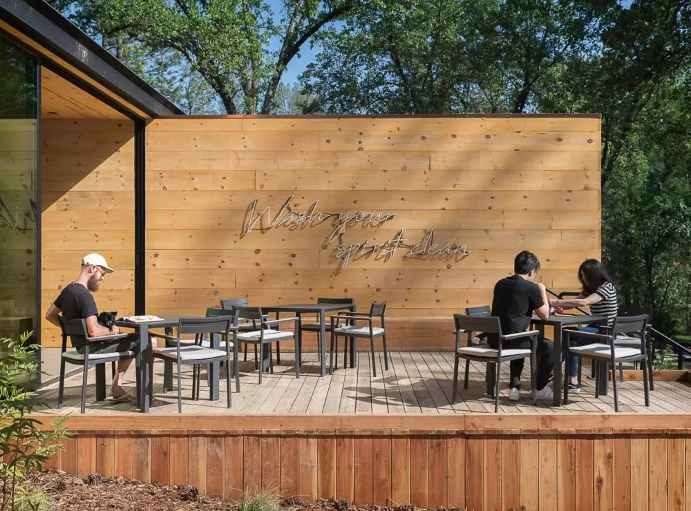 Restaurant/places to eat in AutoCamp Yosemite