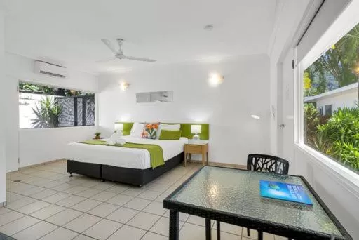 Property building, Bed in Sarayi Boutique Hotel