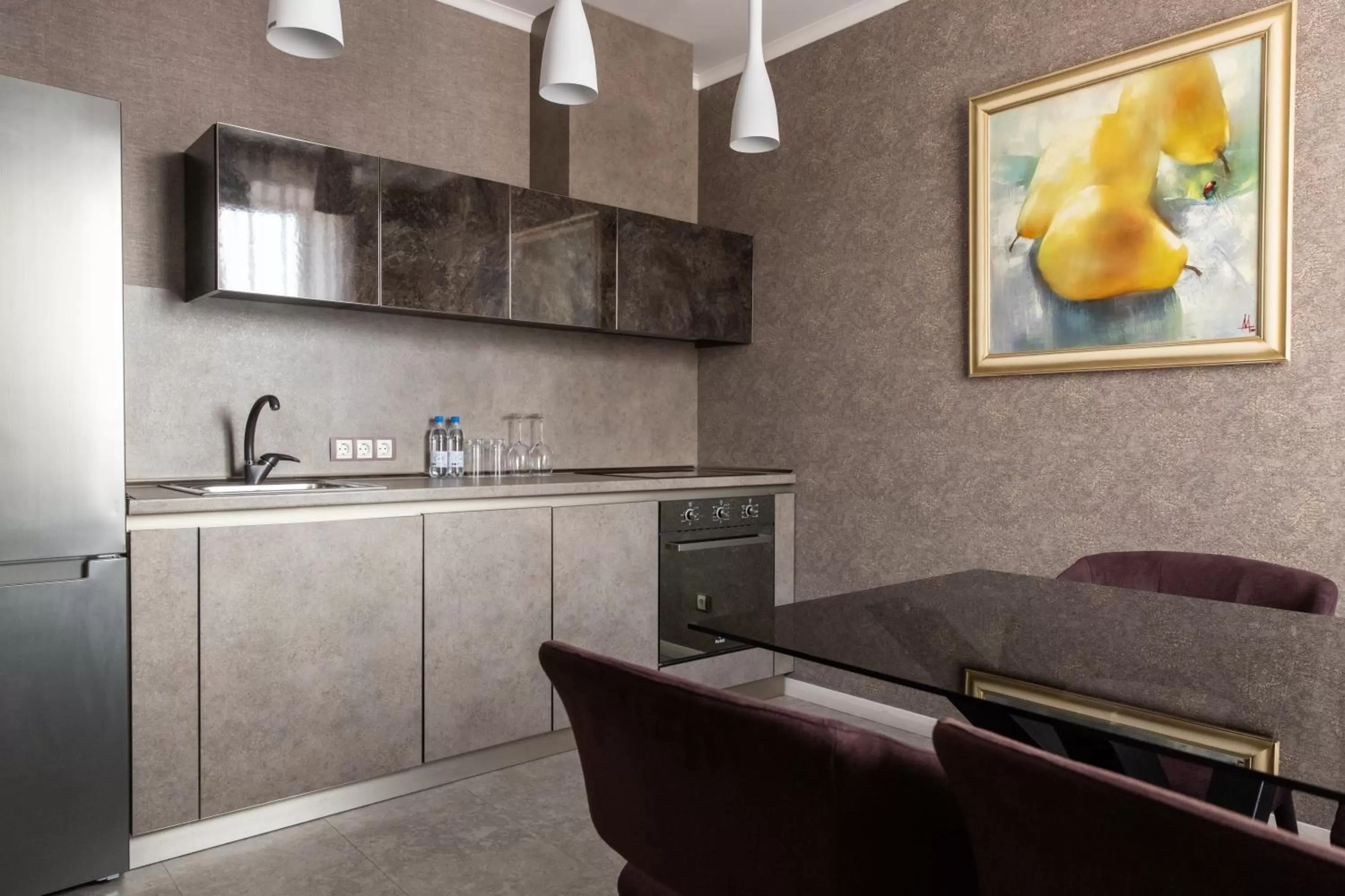 Kitchen or kitchenette in Hotel "Mandarin Clubhouse"