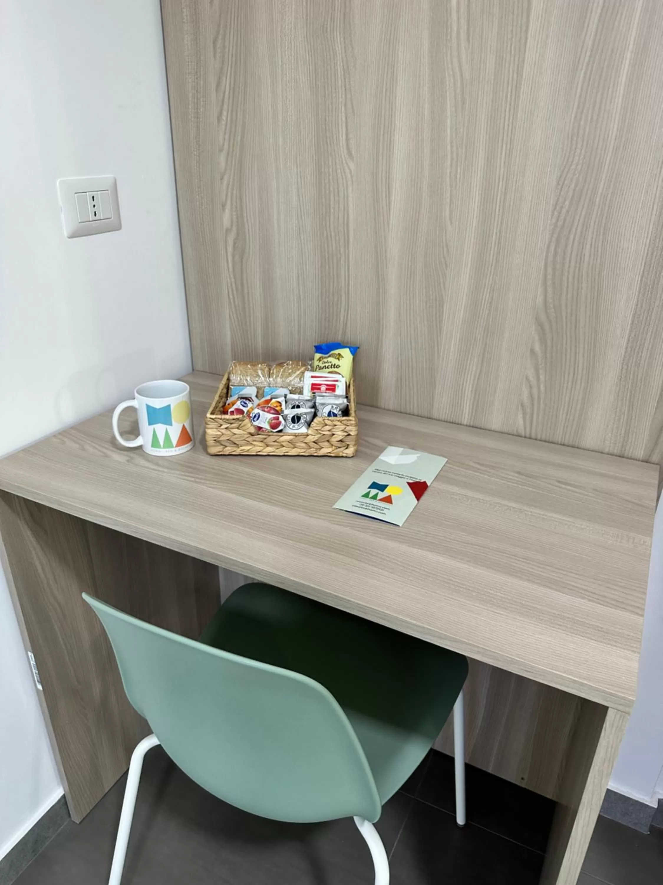 hair dresser in BeB Homa