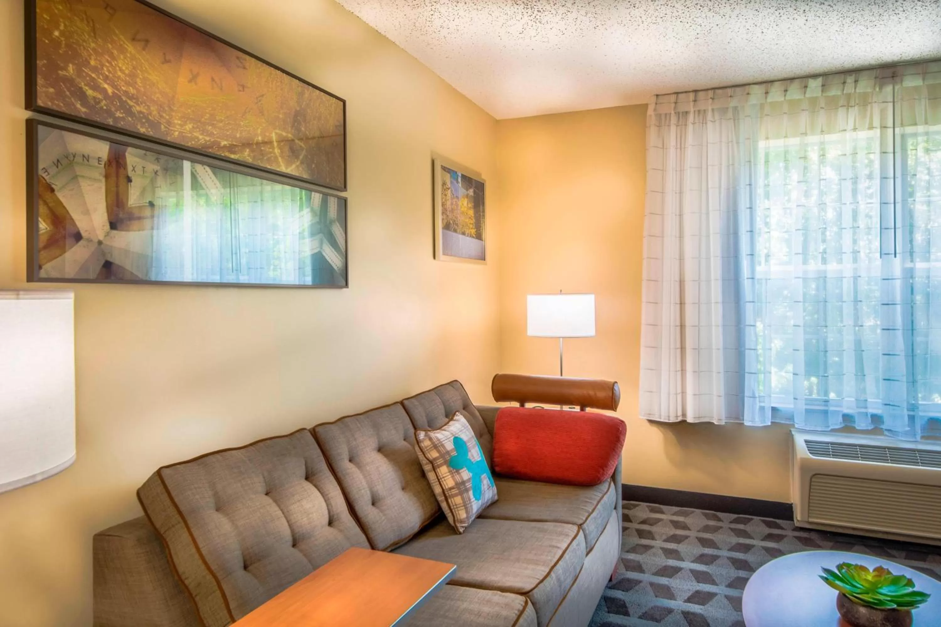 1 Bedroom Suite, 1 King, Sofa bed in TownePlace Suites by Marriott Baltimore BWI Airport