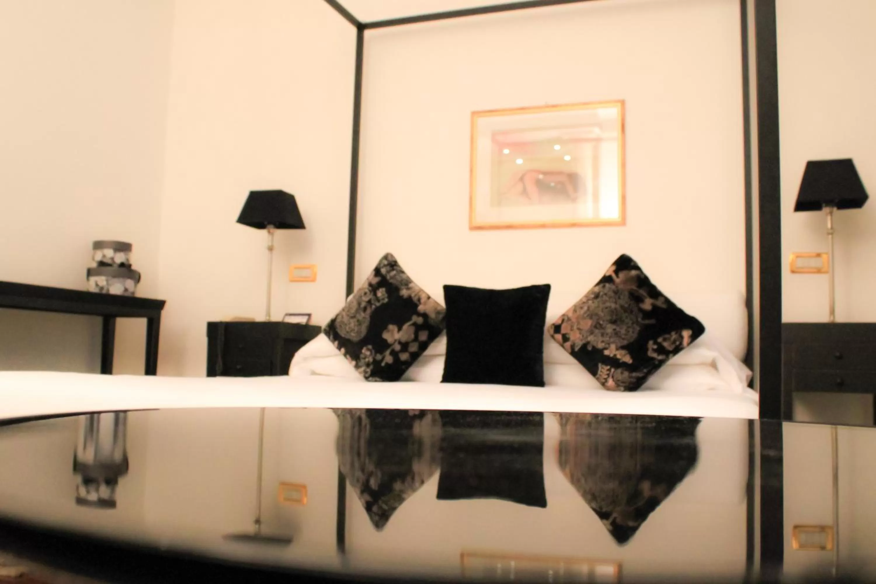 Decorative detail in Grand Hotel Passetto