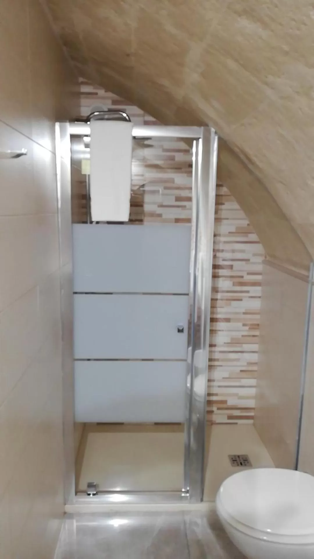 Shower in B&B La Gemma dei Sassi