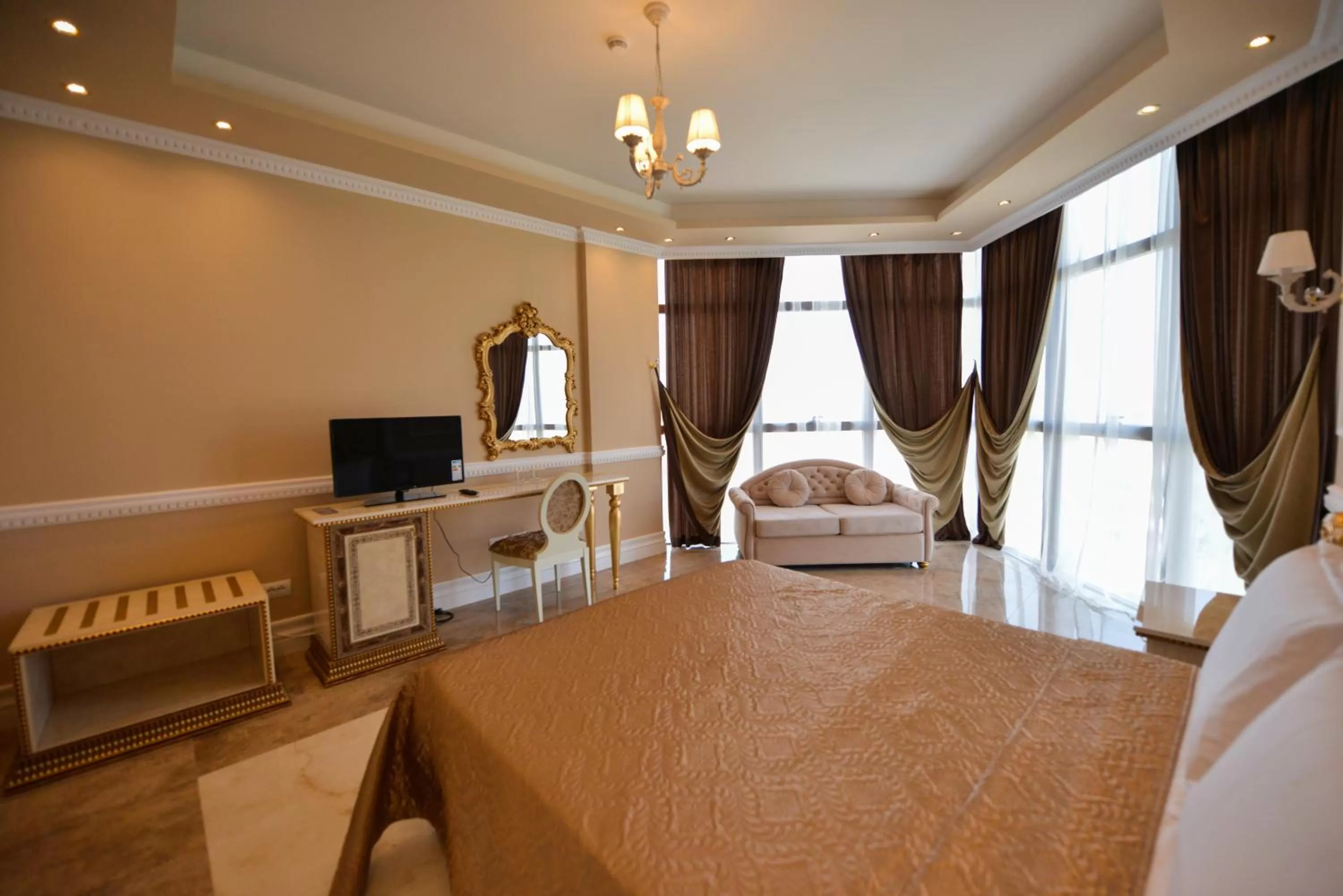 Bed, Seating Area in Luani ARTE