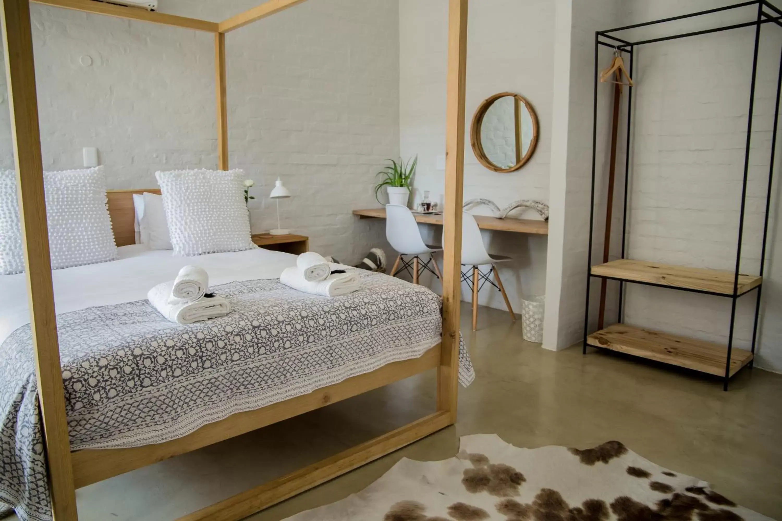 Queen Room with Balcony - single occupancy in Raw Karoo Guest House Queen Room with Balcony - single occupancy in Raw Karoo Guest House