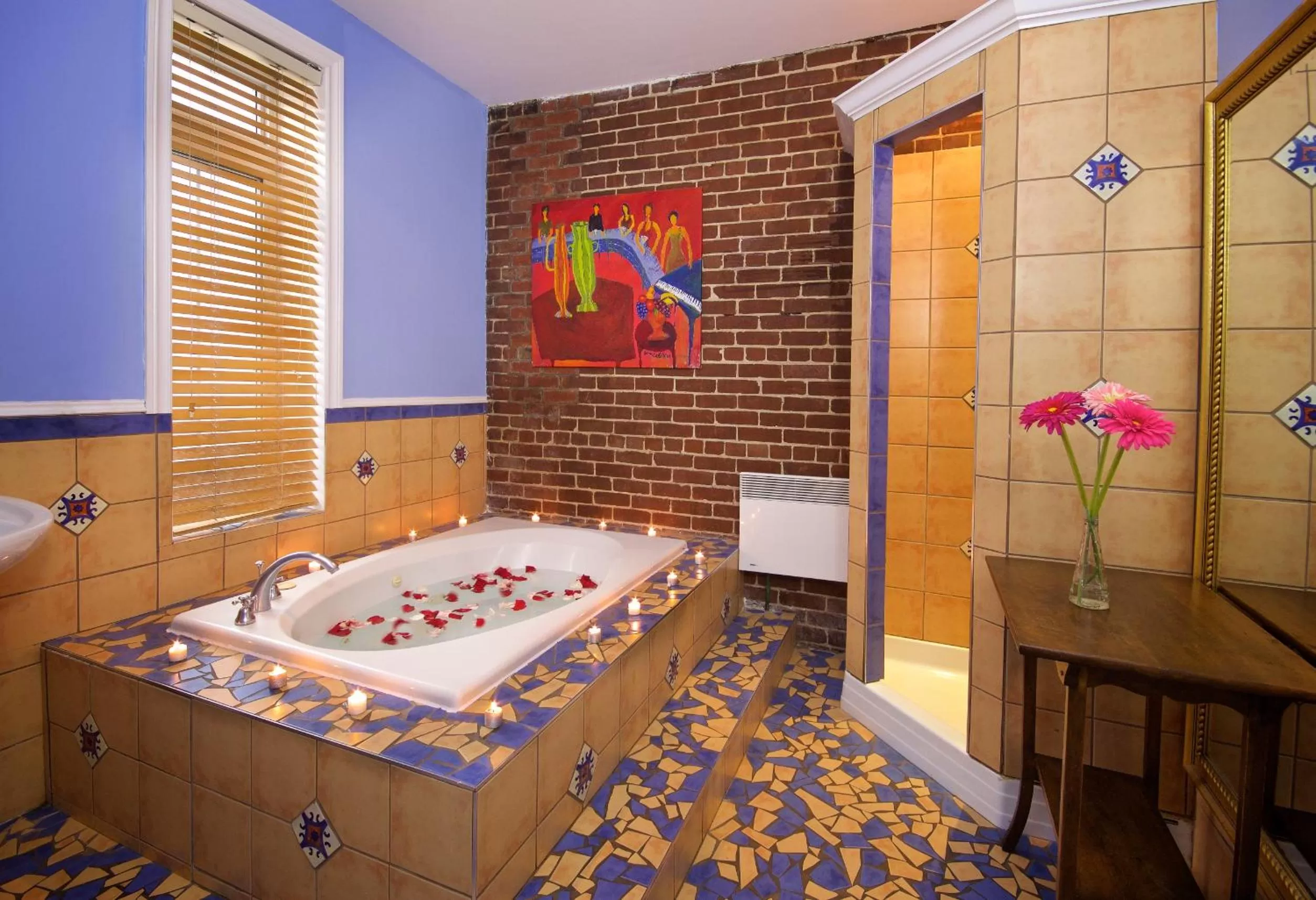 Bathroom, Bed in Auberge Les Bons Matins