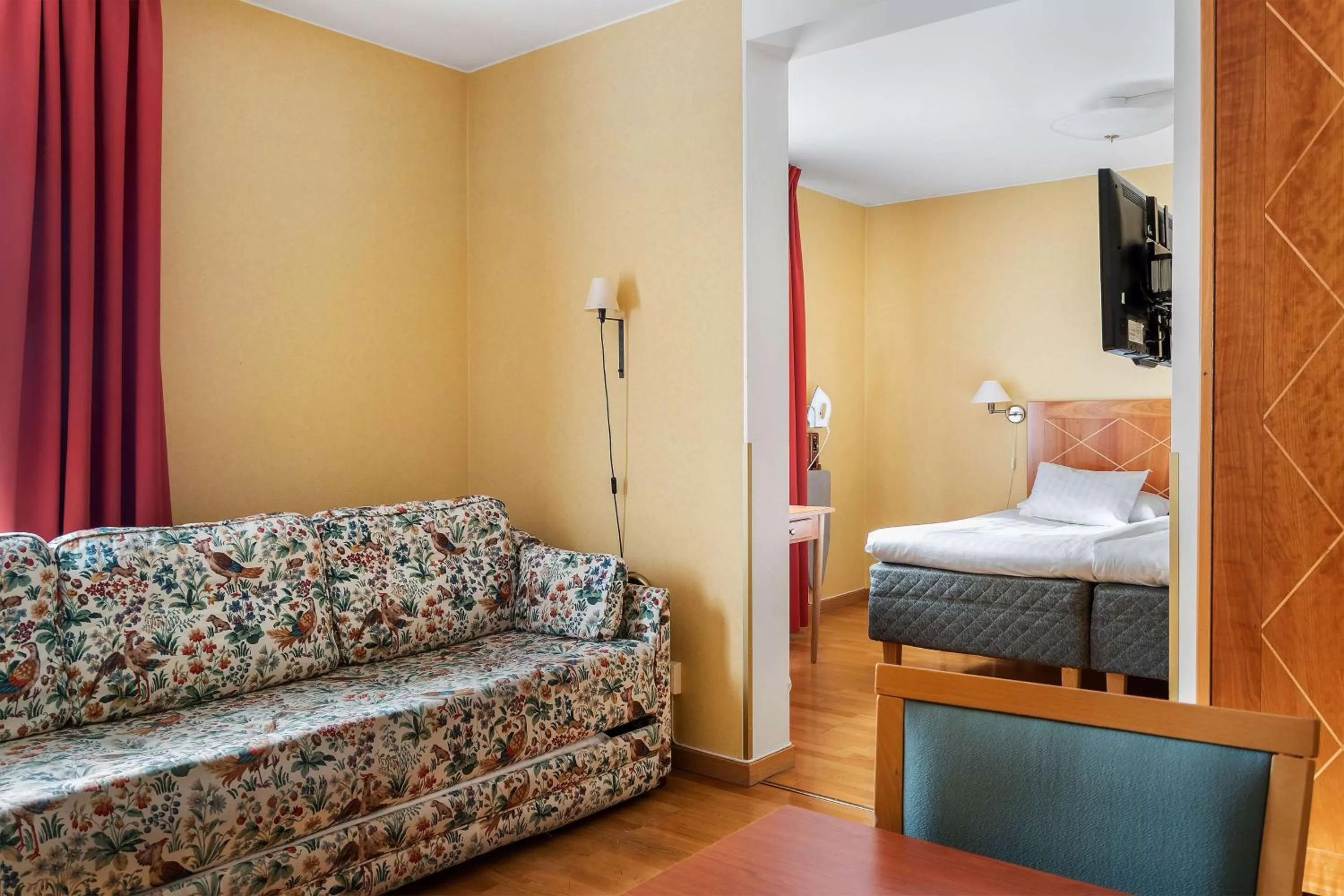 Bedroom, Bed in Best Western Hotel Esplanade