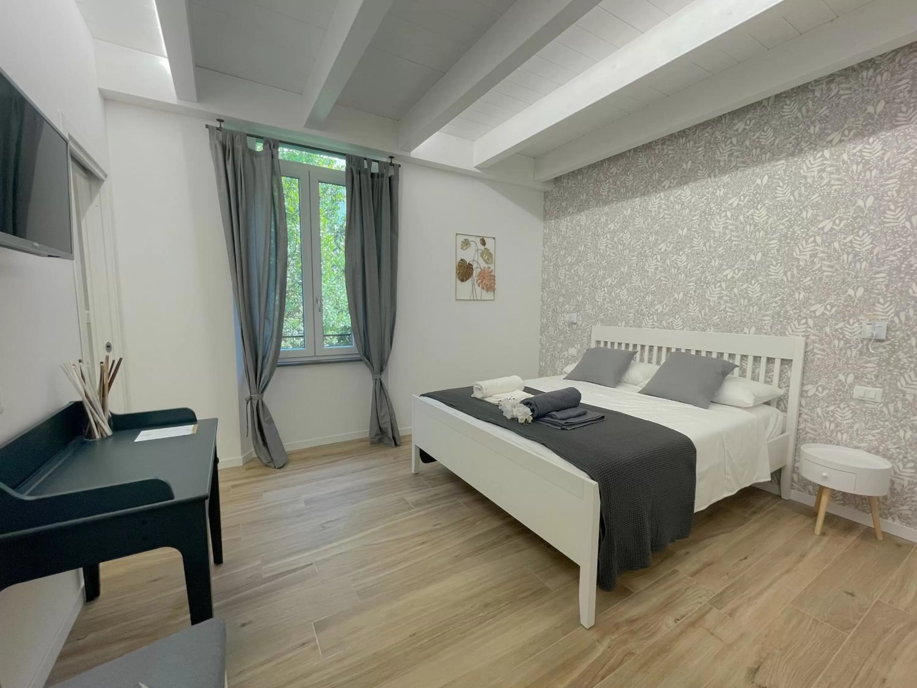 Photo of the whole room, Bed in B&B Il Giardino di Anto