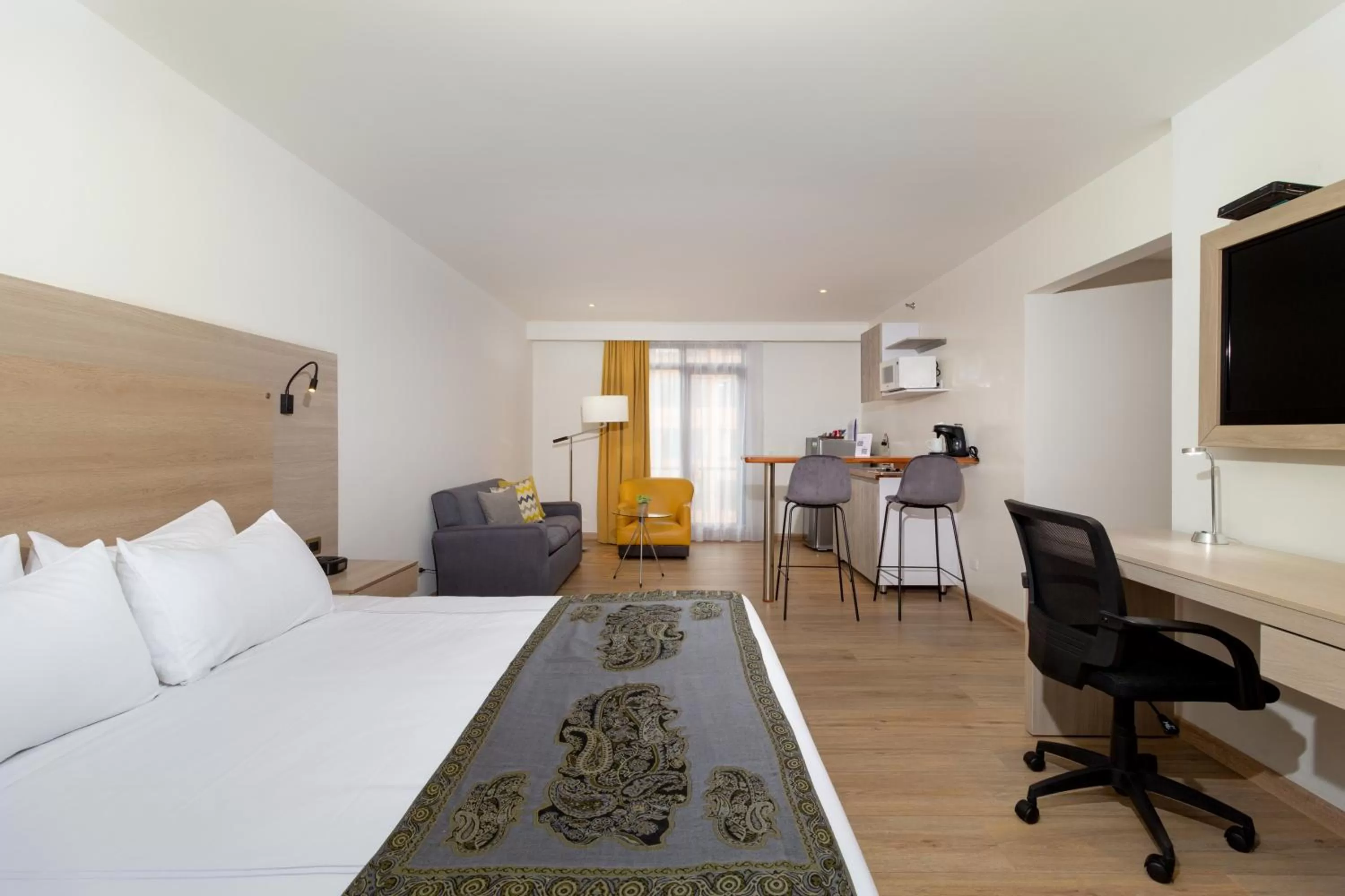 Bed in Hotel Rosales Plaza