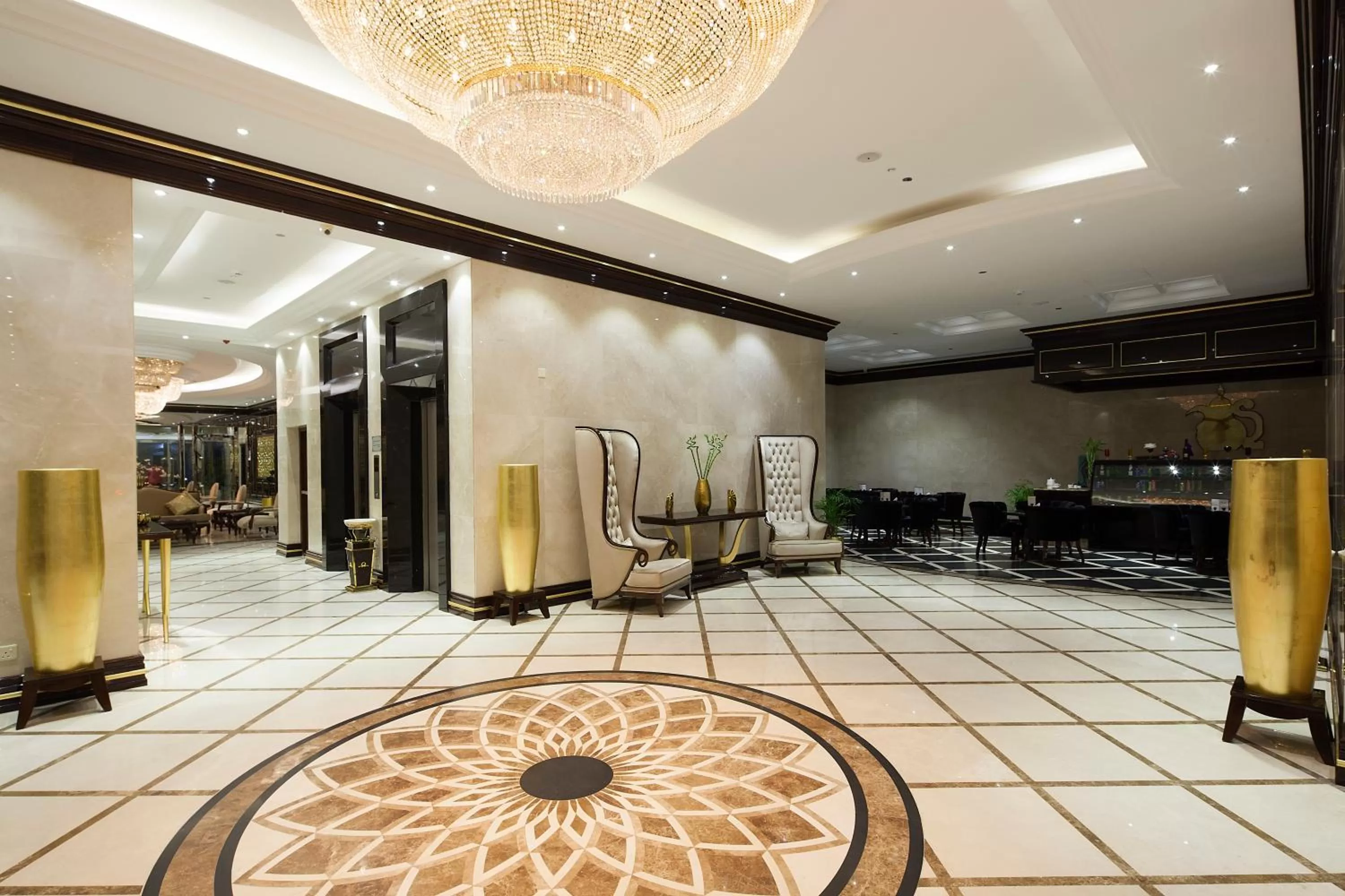 Property building, Lobby/Reception in Western Lamar Hotel