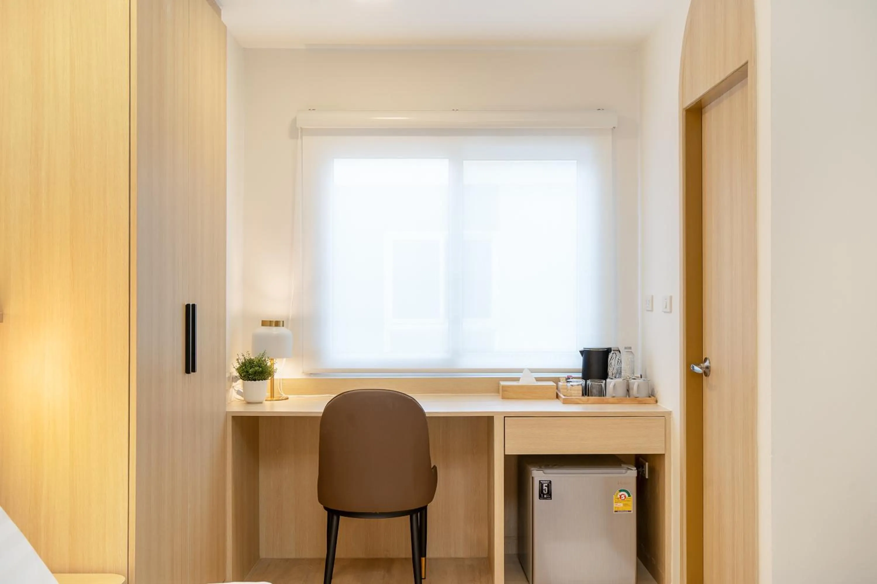 Living room in Diya Hotel Bangkok