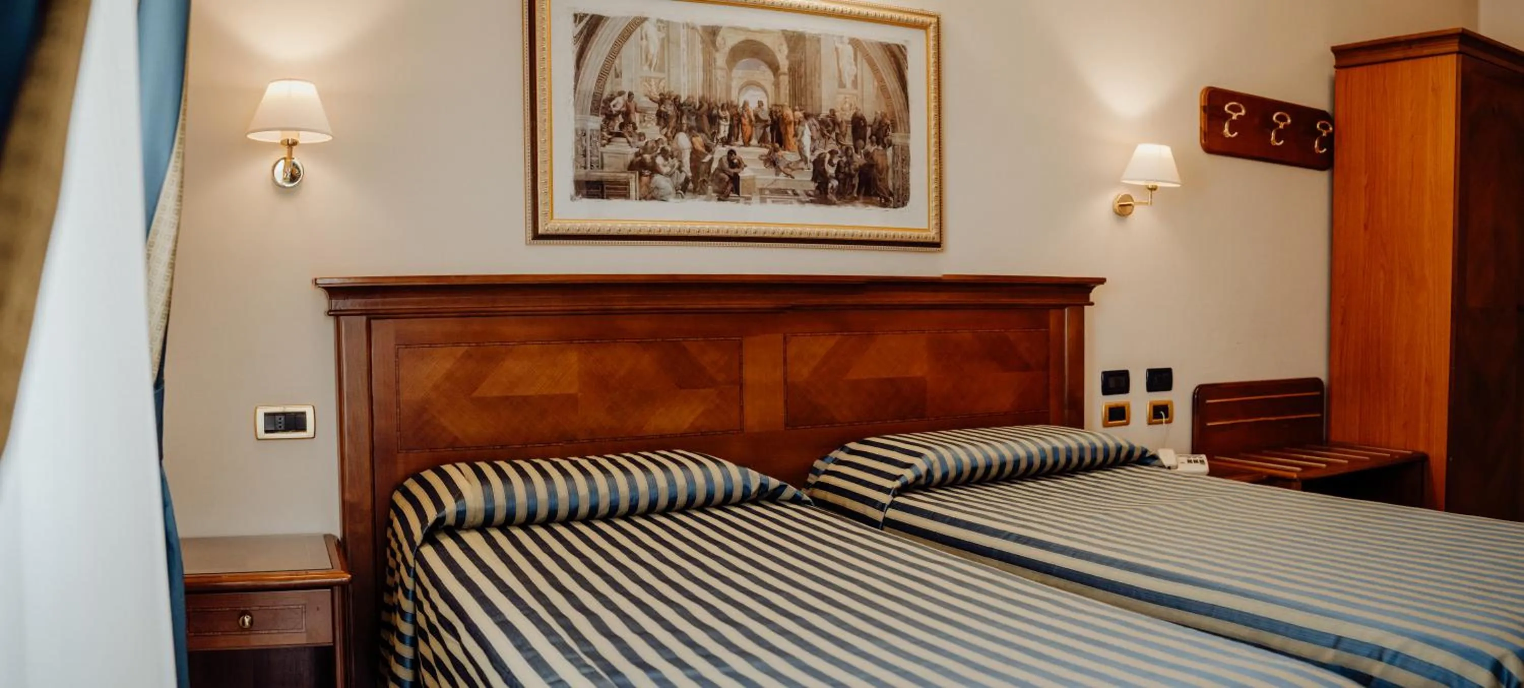 Bedroom, Bed in Hotel Niagara