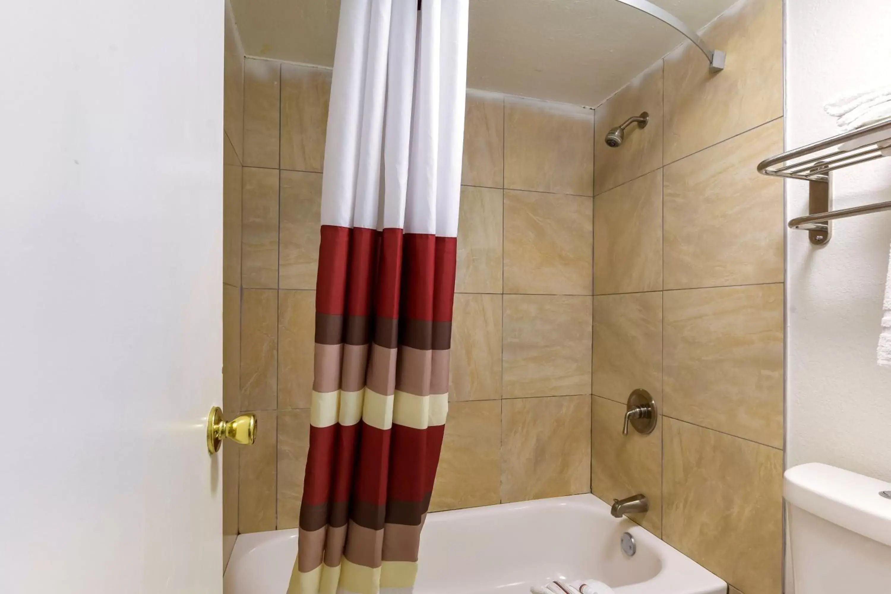 Standard King Room - Non-Smoking in Red Roof Inn Plano Standard King Room - Non-Smoking in Red Roof Inn Plano