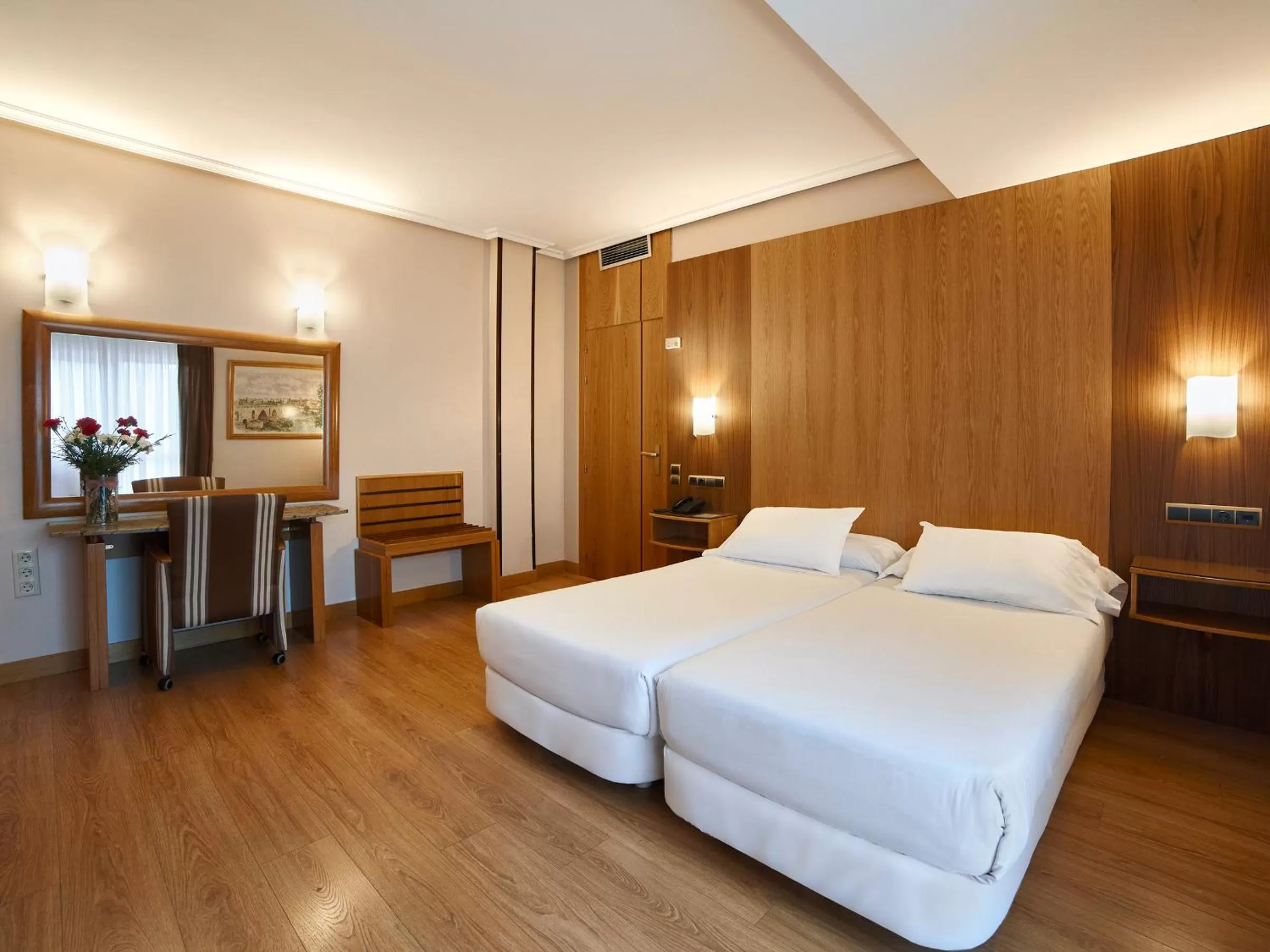 Bedroom, Bed in Zenit Dos Infantas