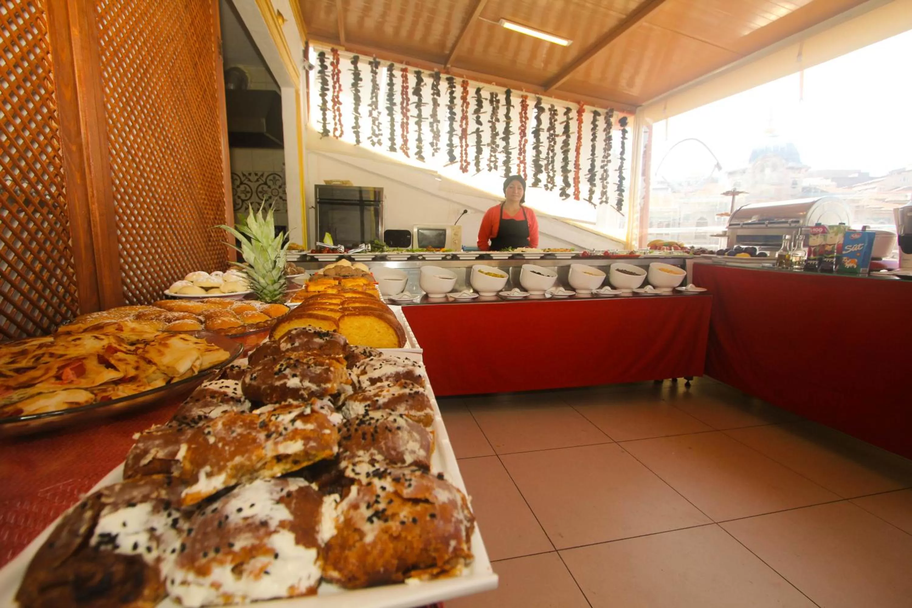 Buffet breakfast in Venue Hotel Istanbul Old City