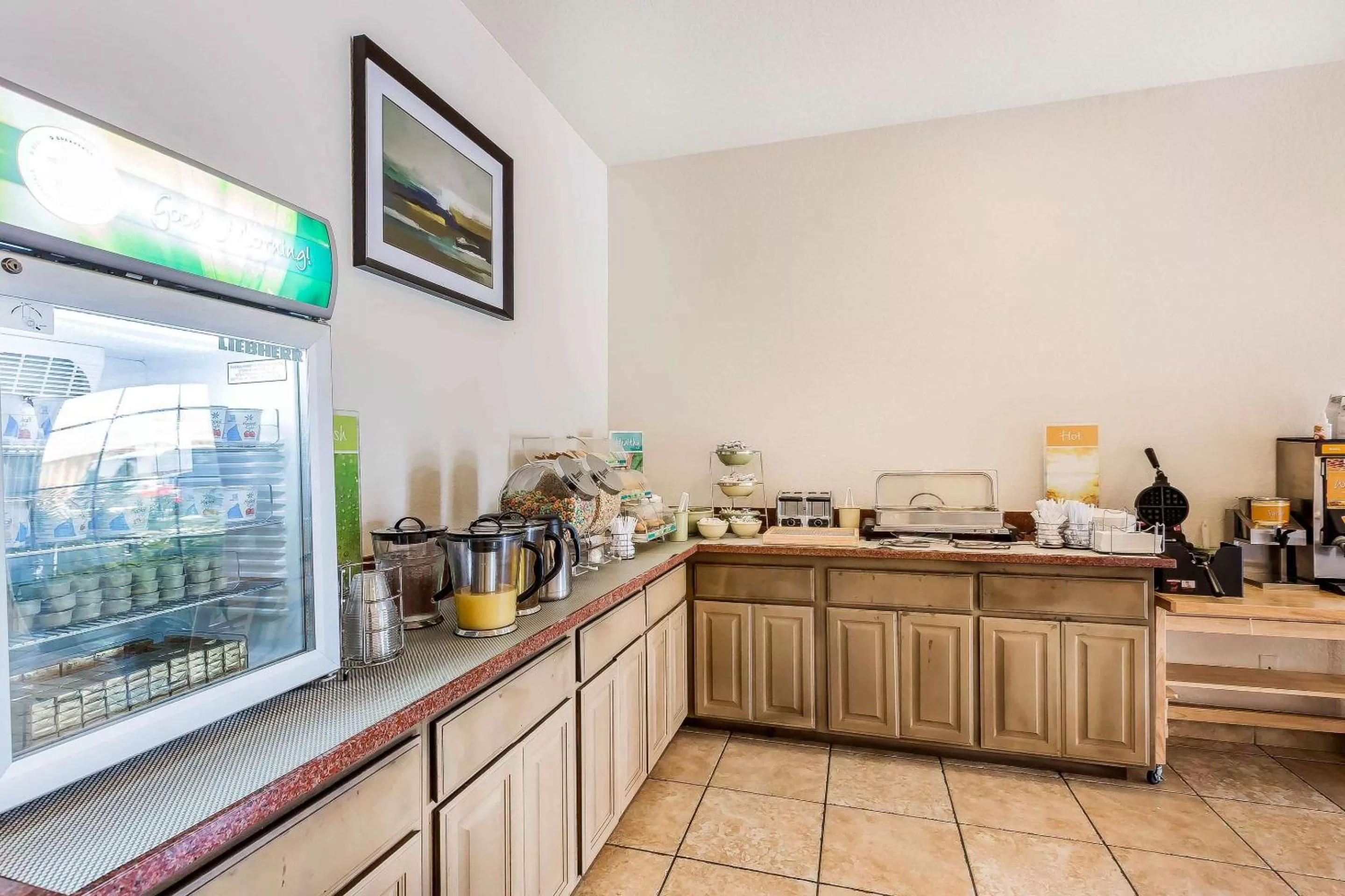 Restaurant/places to eat in Quality Inn Fallbrook I-15