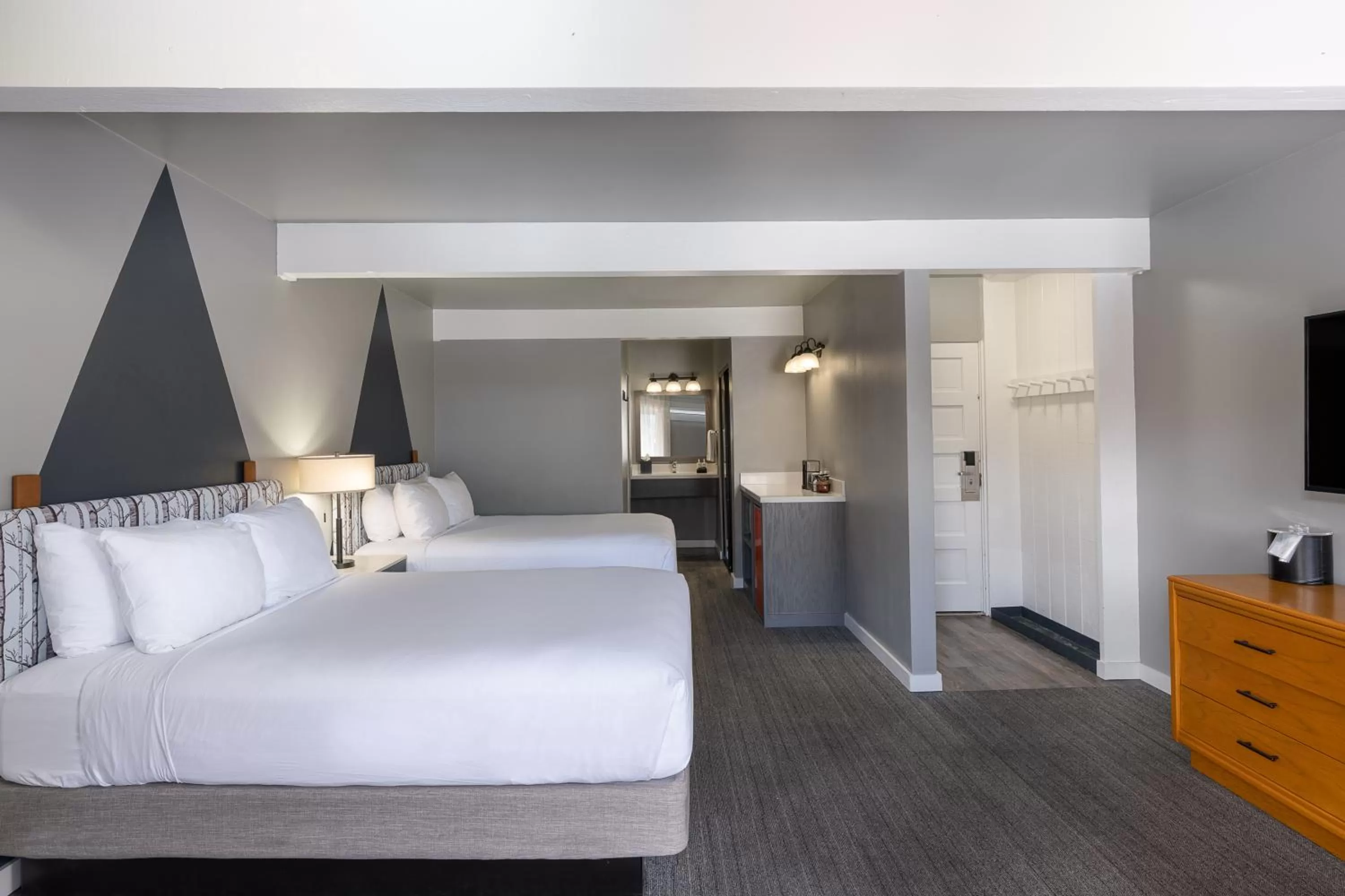 Bedroom, Bed in Tamarack Lodge Sun Valley