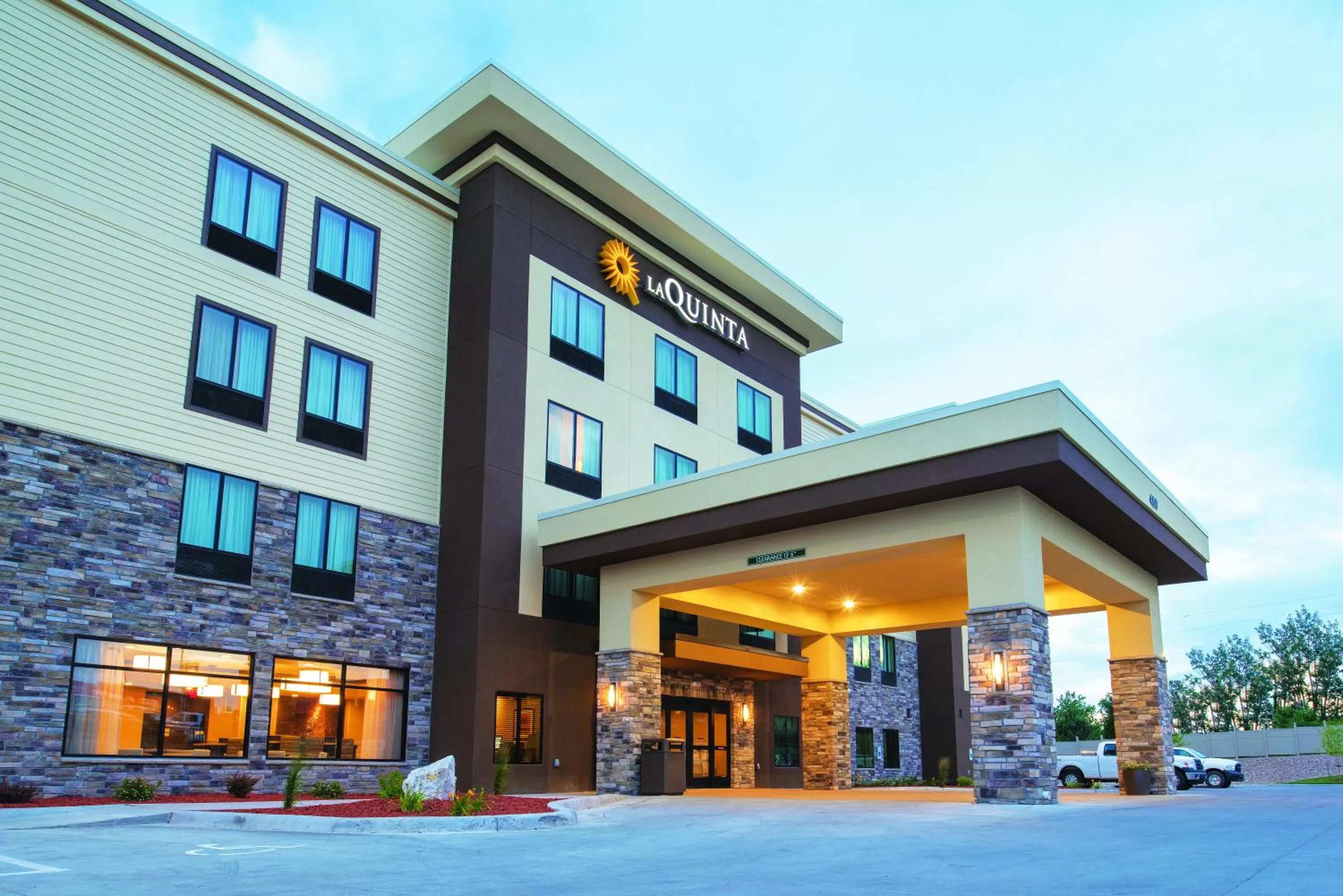 Property building in La Quinta by Wyndham Gillette