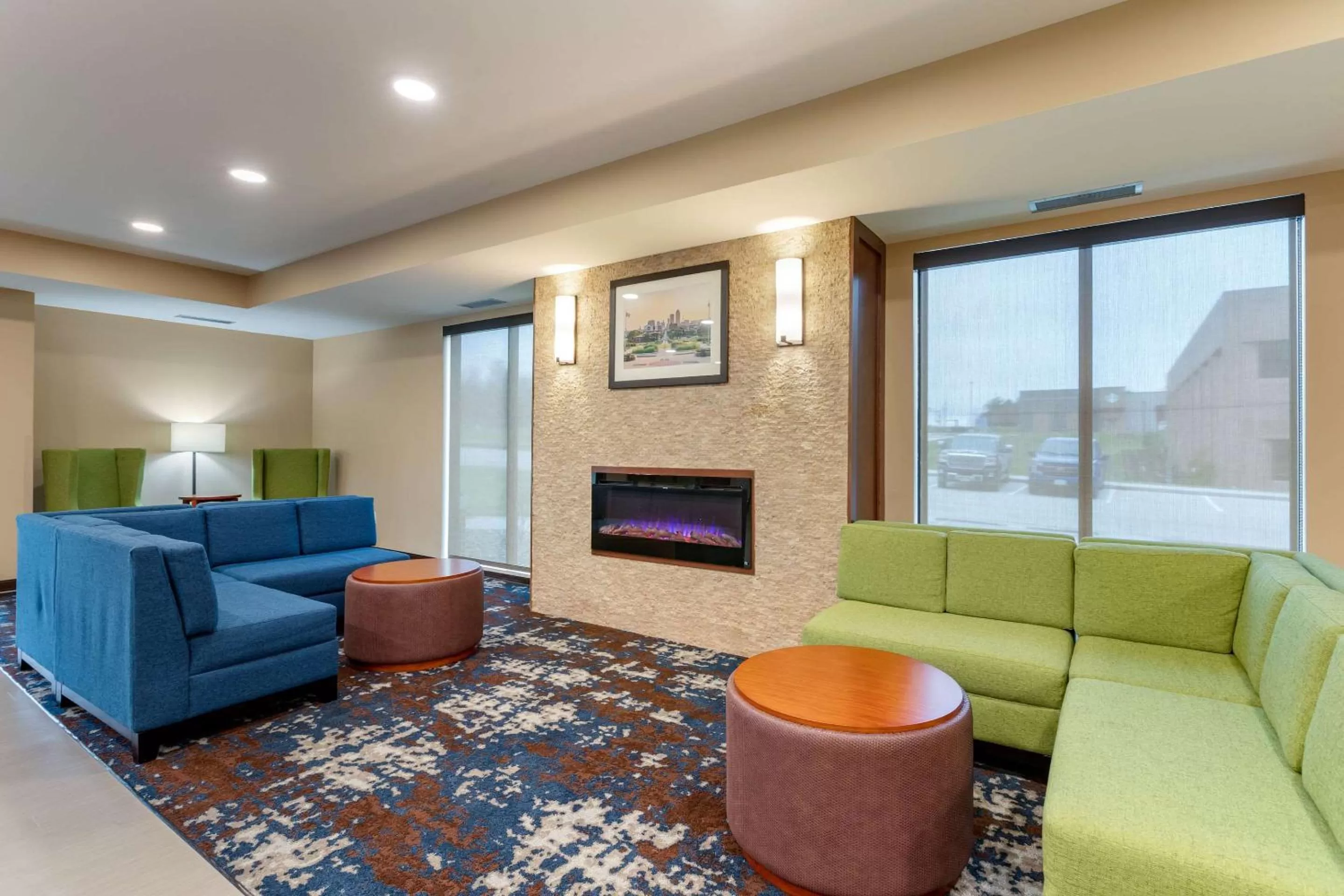 Lobby or reception in Comfort Inn & Suites West Des Moines