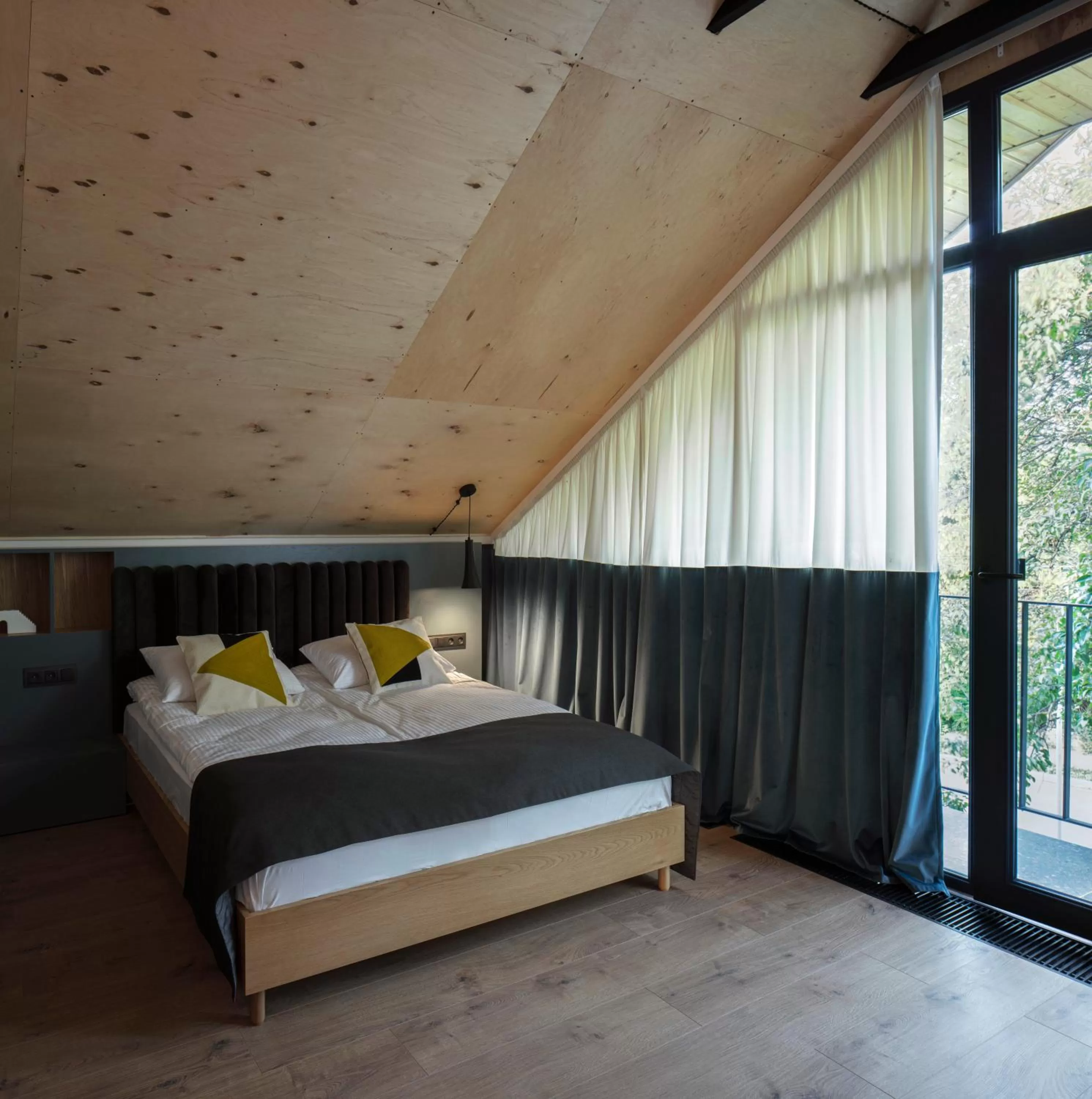 Bed in Major's House Hotel