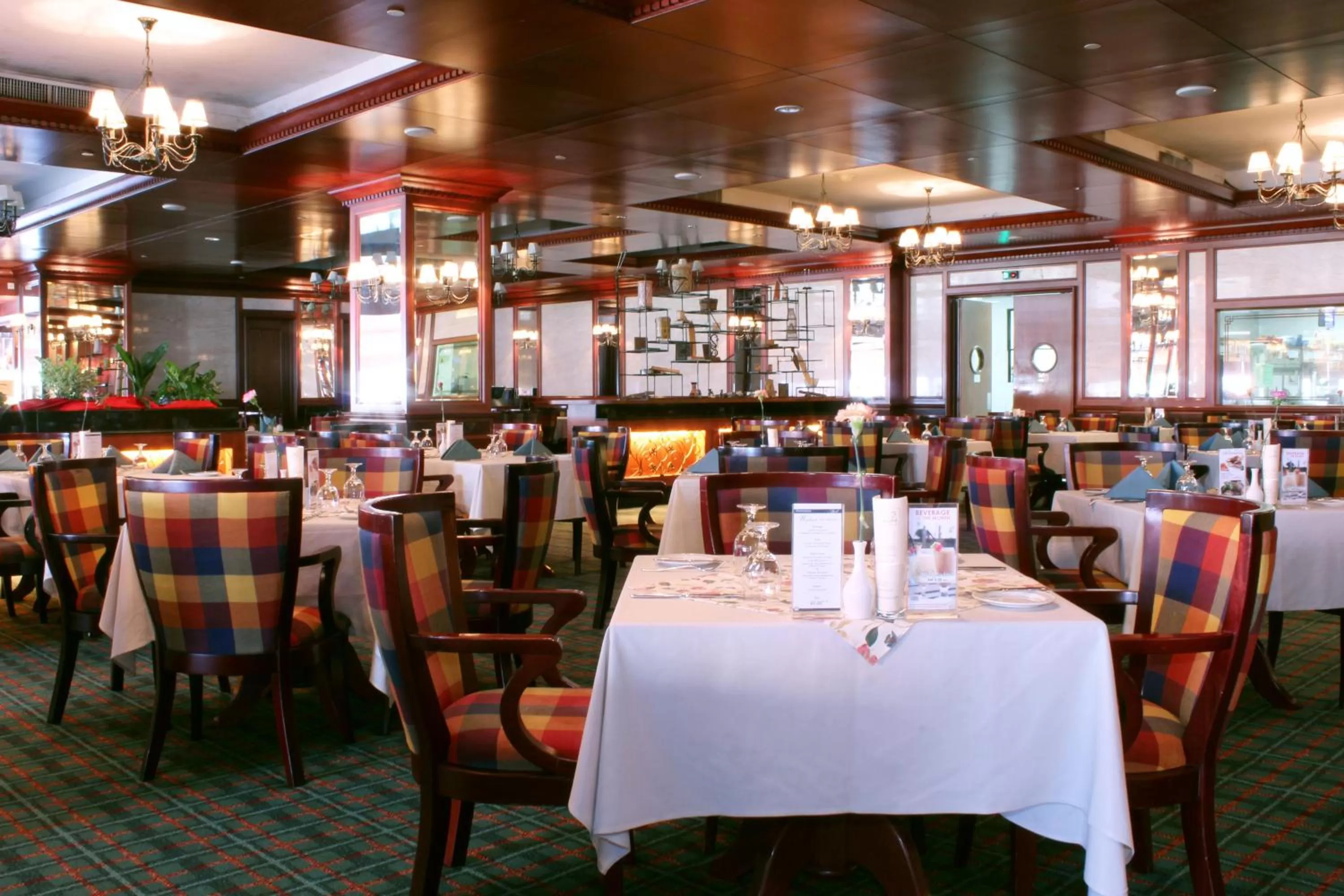 Restaurant/places to eat in Imperial Hotel Miri