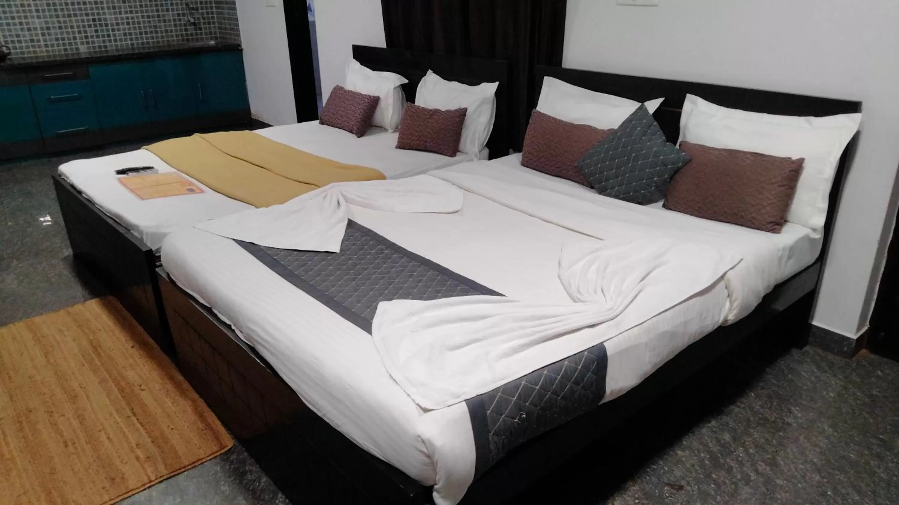 Bed in Calangute Beach Corner