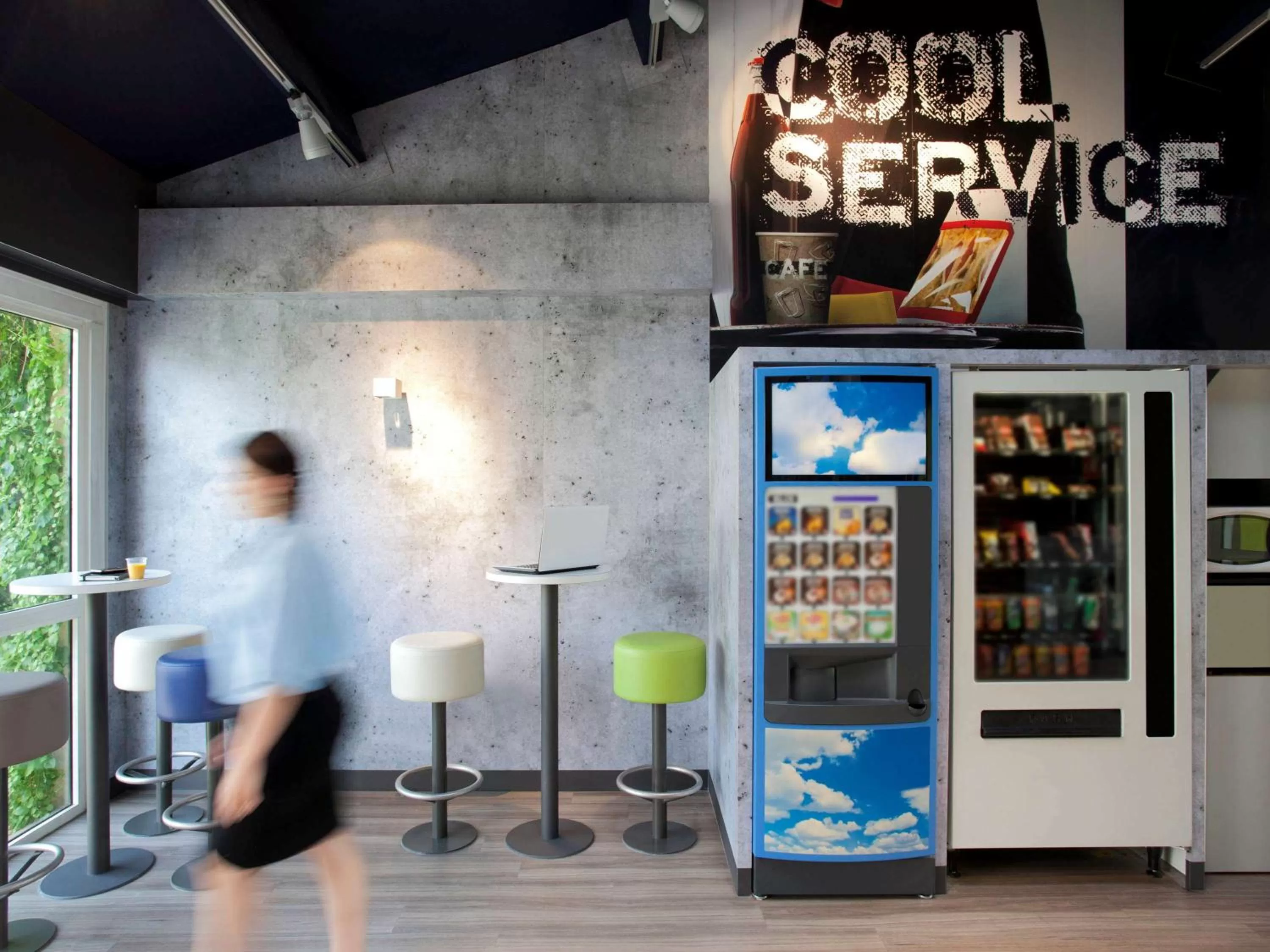 Restaurant/places to eat in IBIS Budget Tarbes